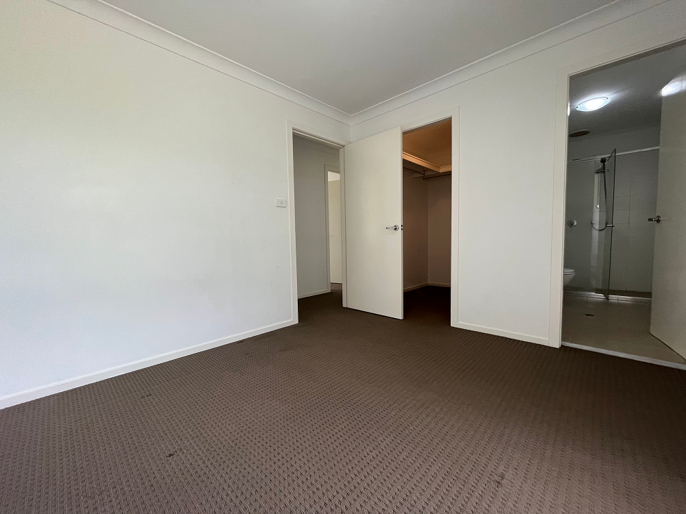 58 Ingleburn Gardens Drive, BARDIA, NSW 2565