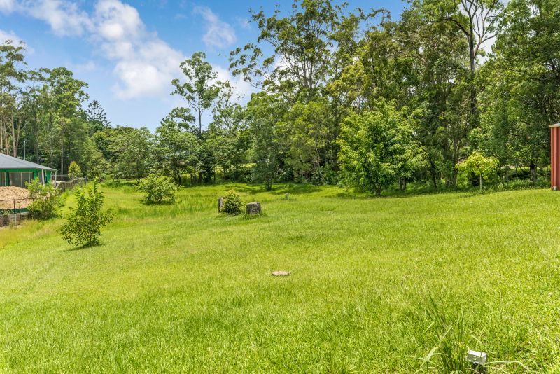 10 Bella Street, Landsborough, QLD 4550
