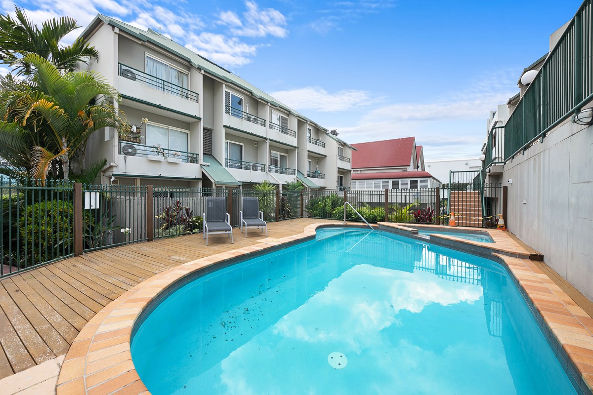 27/23 Edmondstone Street, South Brisbane, QLD 4101