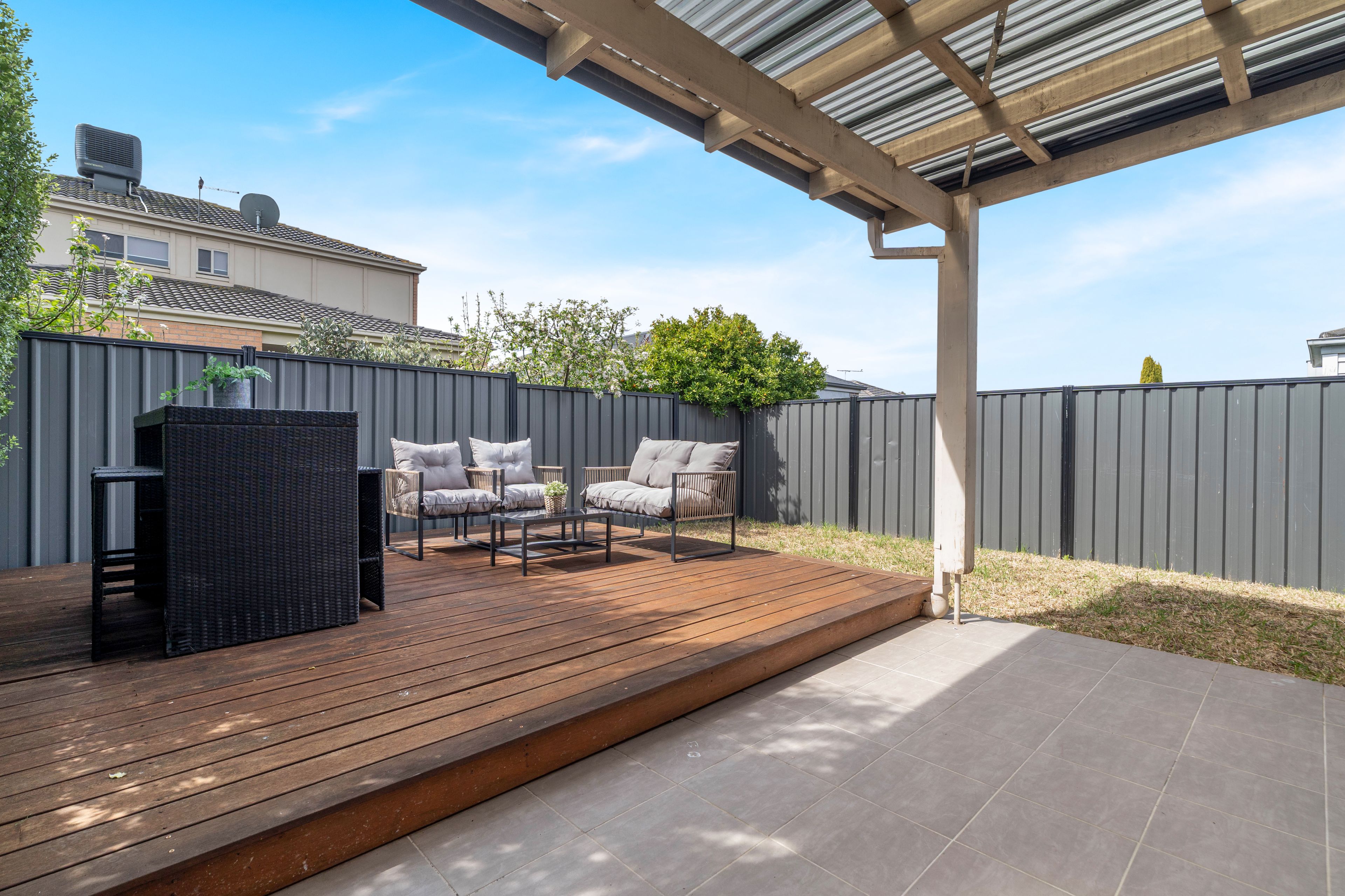 15 Penfold Street — photo 12 of 13