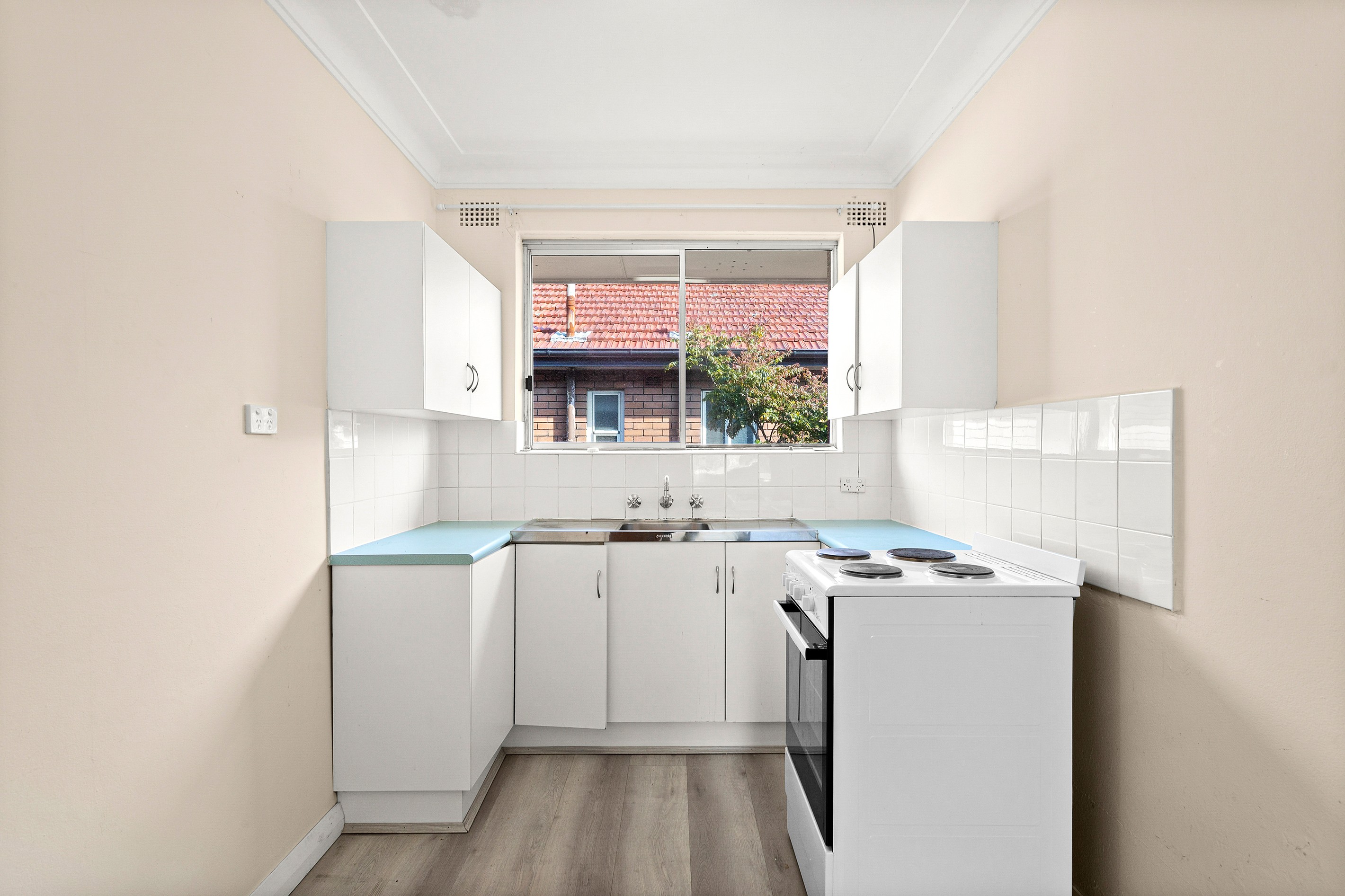 7/23 First Avenue South, Warrawong, NSW 2502