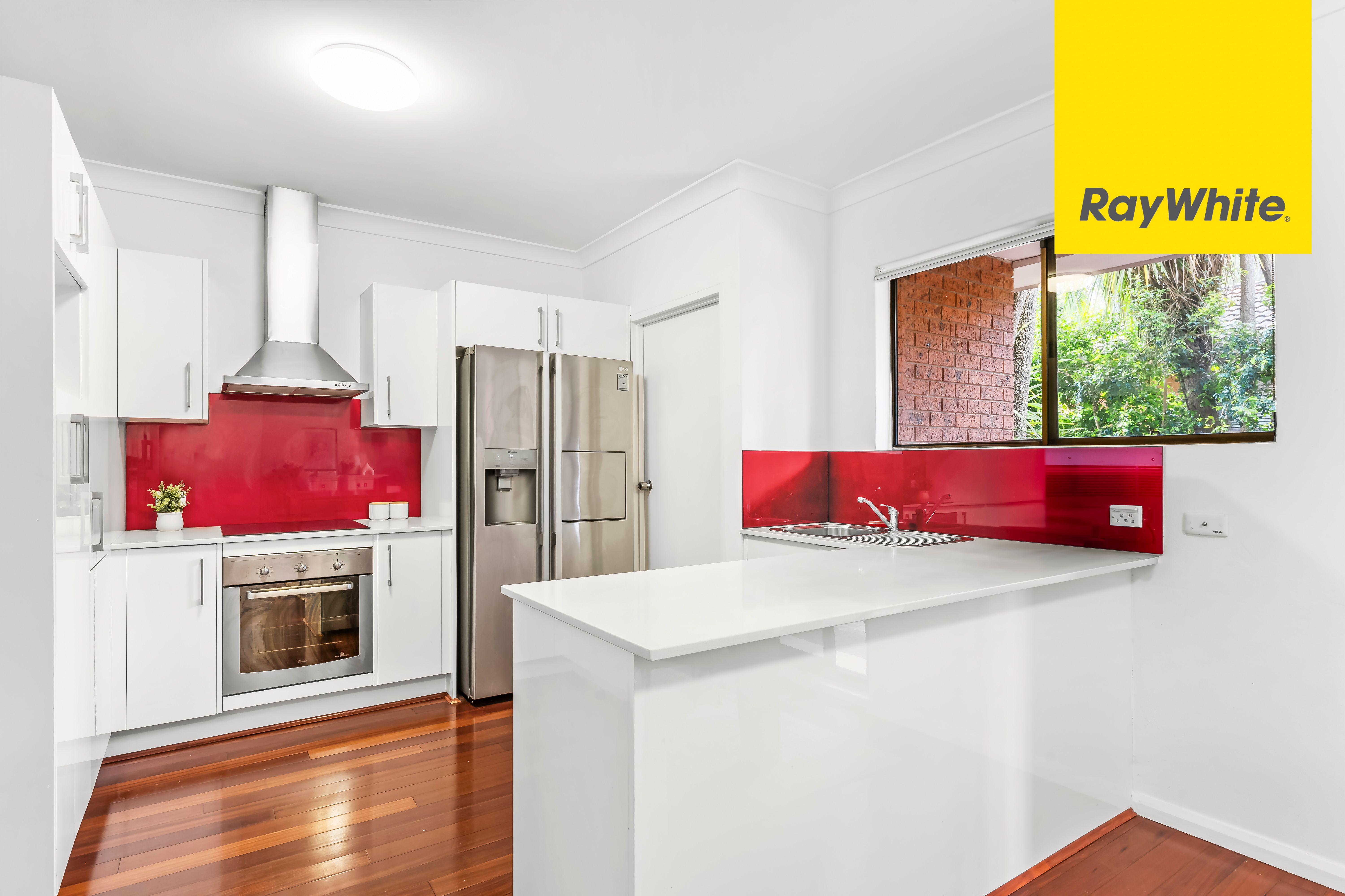 2/9 Busaco Road — photo 3 of 10