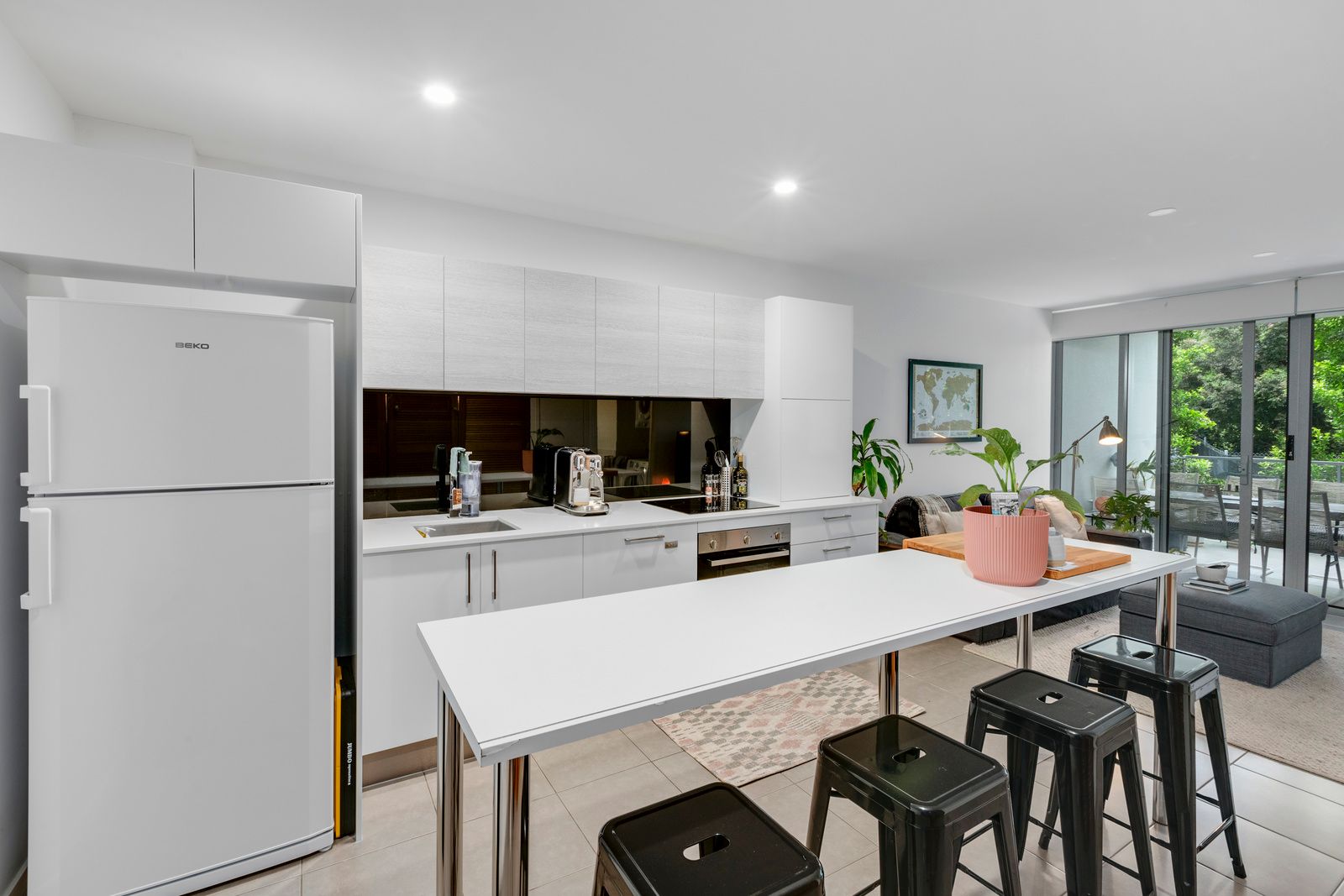 1119/6-8 Waterford Court, Bundall, QLD 4217