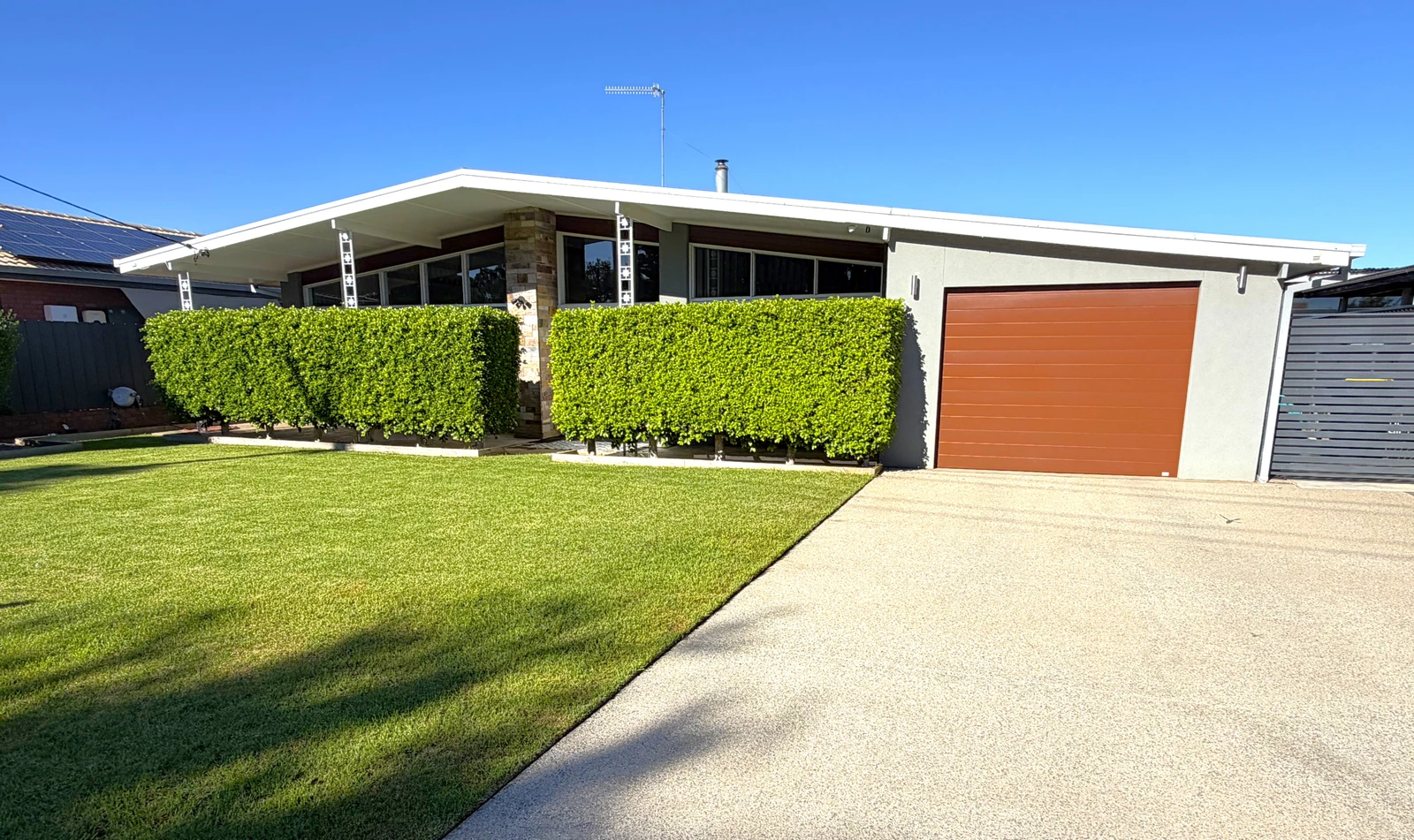 208 Burchfield Avenue, Deniliquin, NSW 2710
