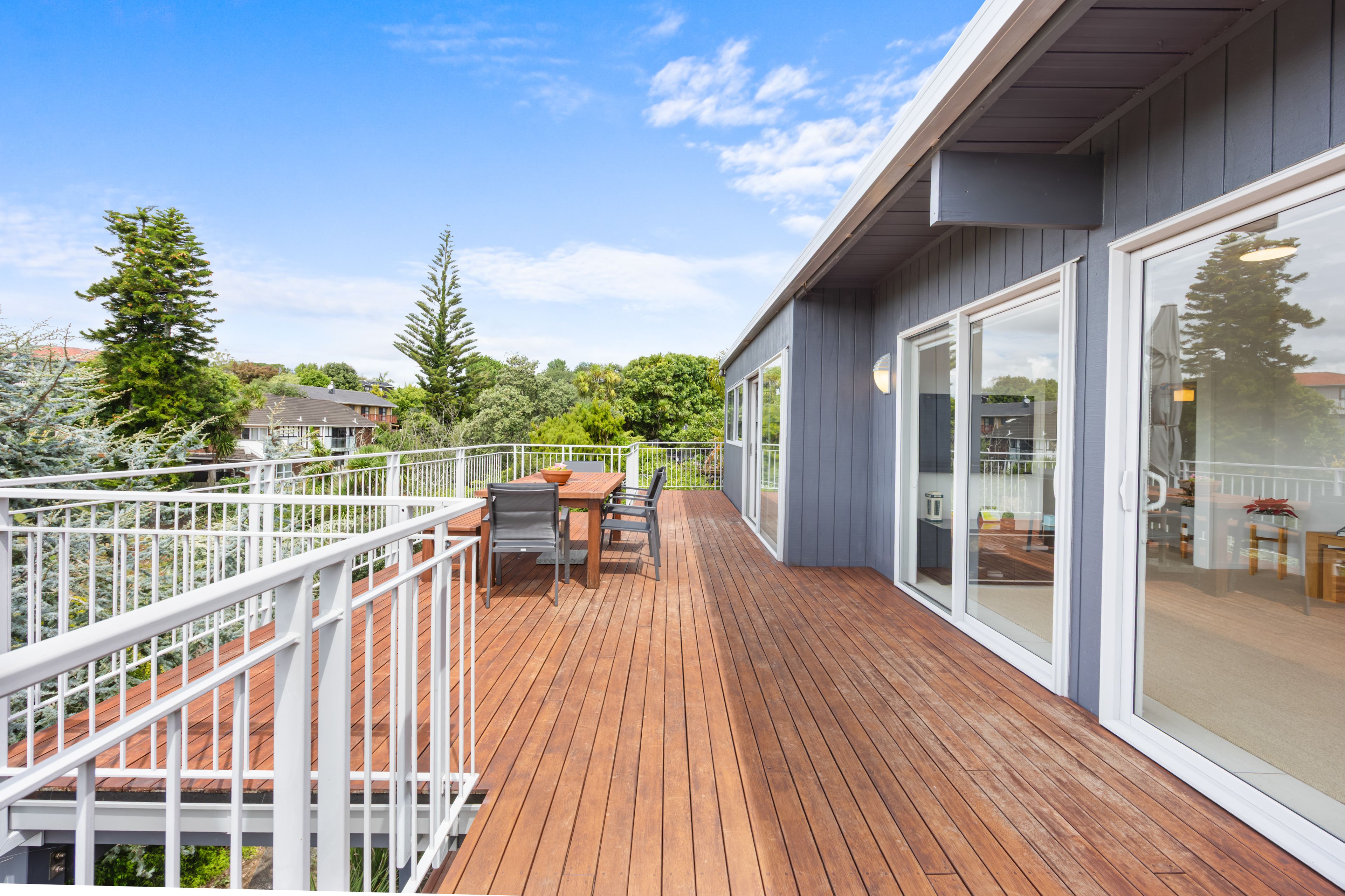 17 Davita Place, Farm Cove, Manukau City