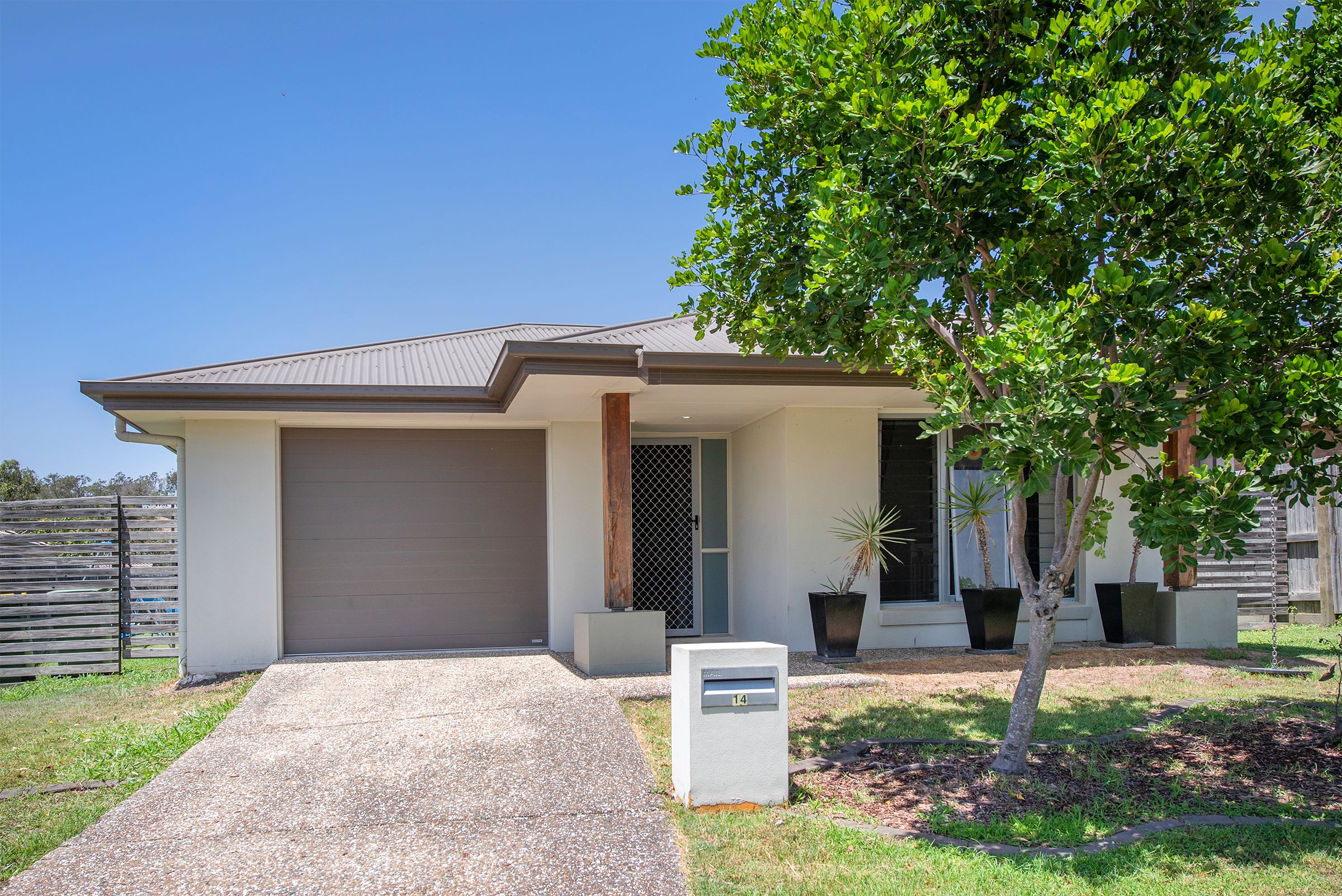 14 Oakvale Avenue, Holmview, QLD 4207