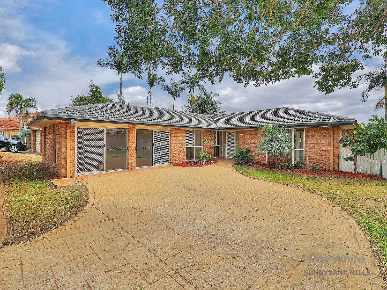 88 Honeysuckle Way, Calamvale, QLD 4116