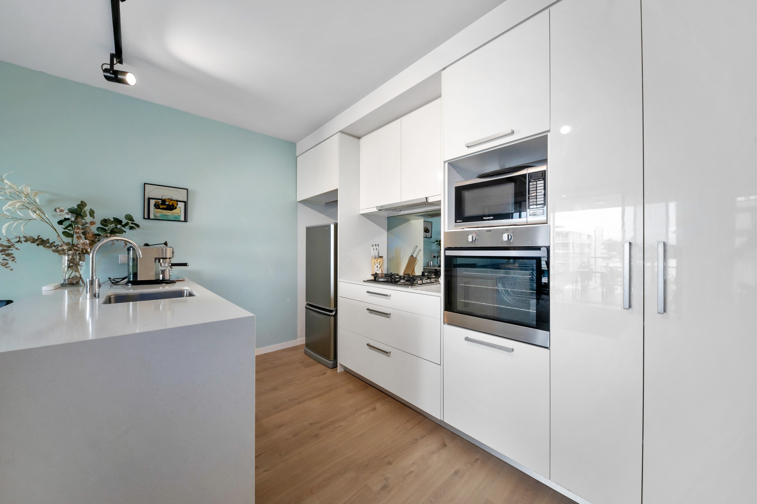 1076/9 Edmondstone Street, South Brisbane, QLD 4101