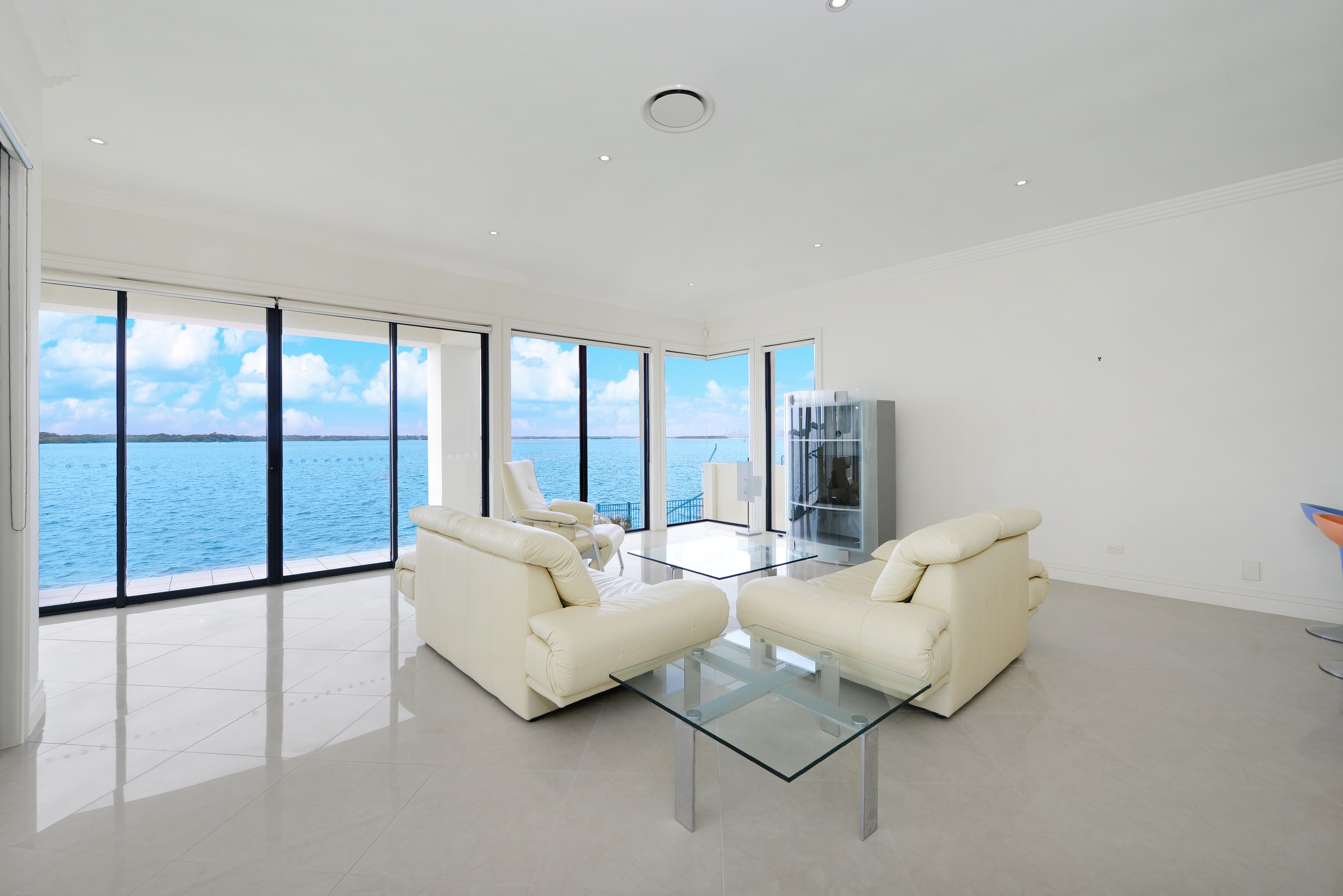 39 King Arthurs Court, Sovereign Islands, QLD 4216