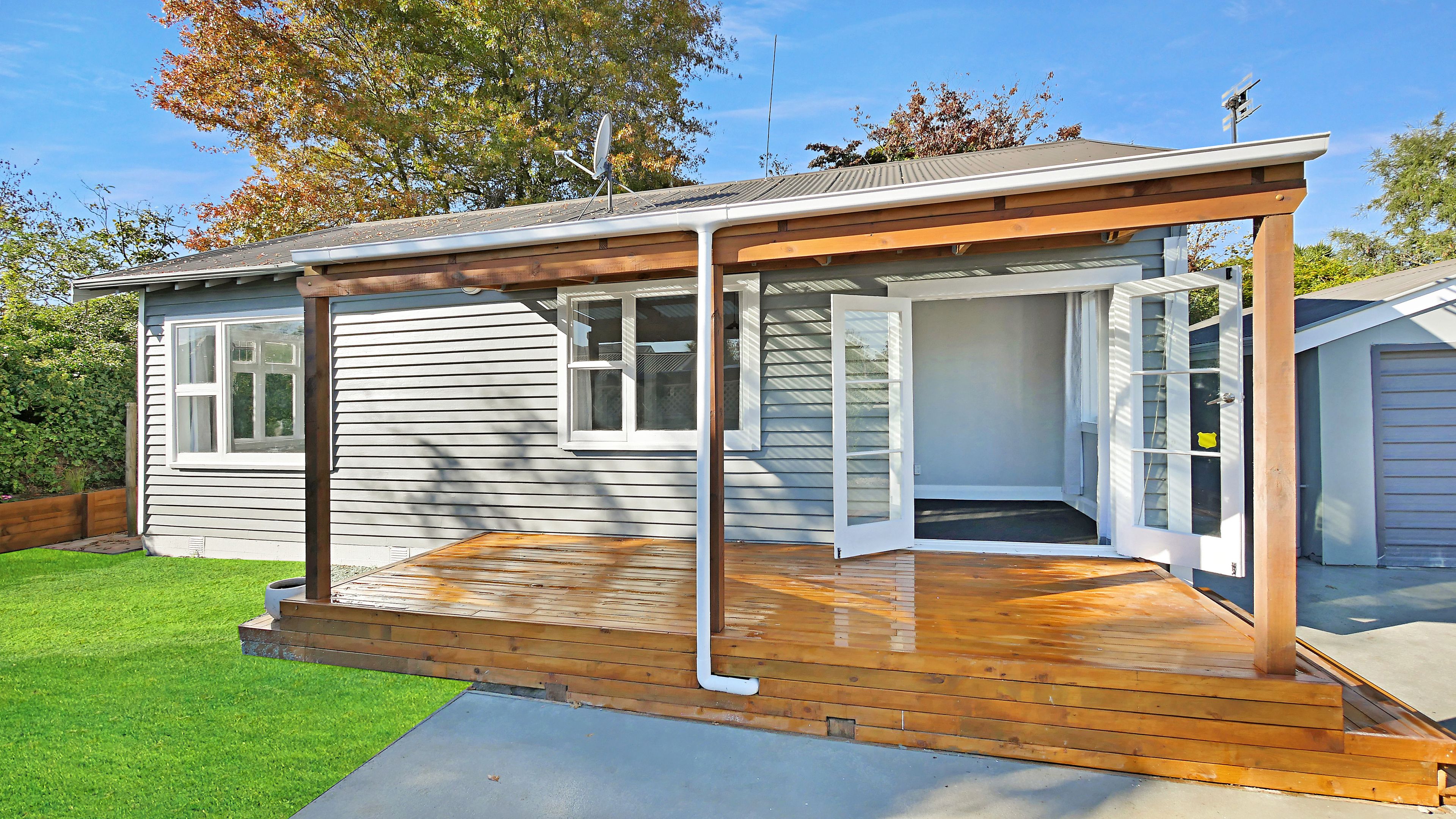 2/188 Hills Road, Edgeware, Christchurch City