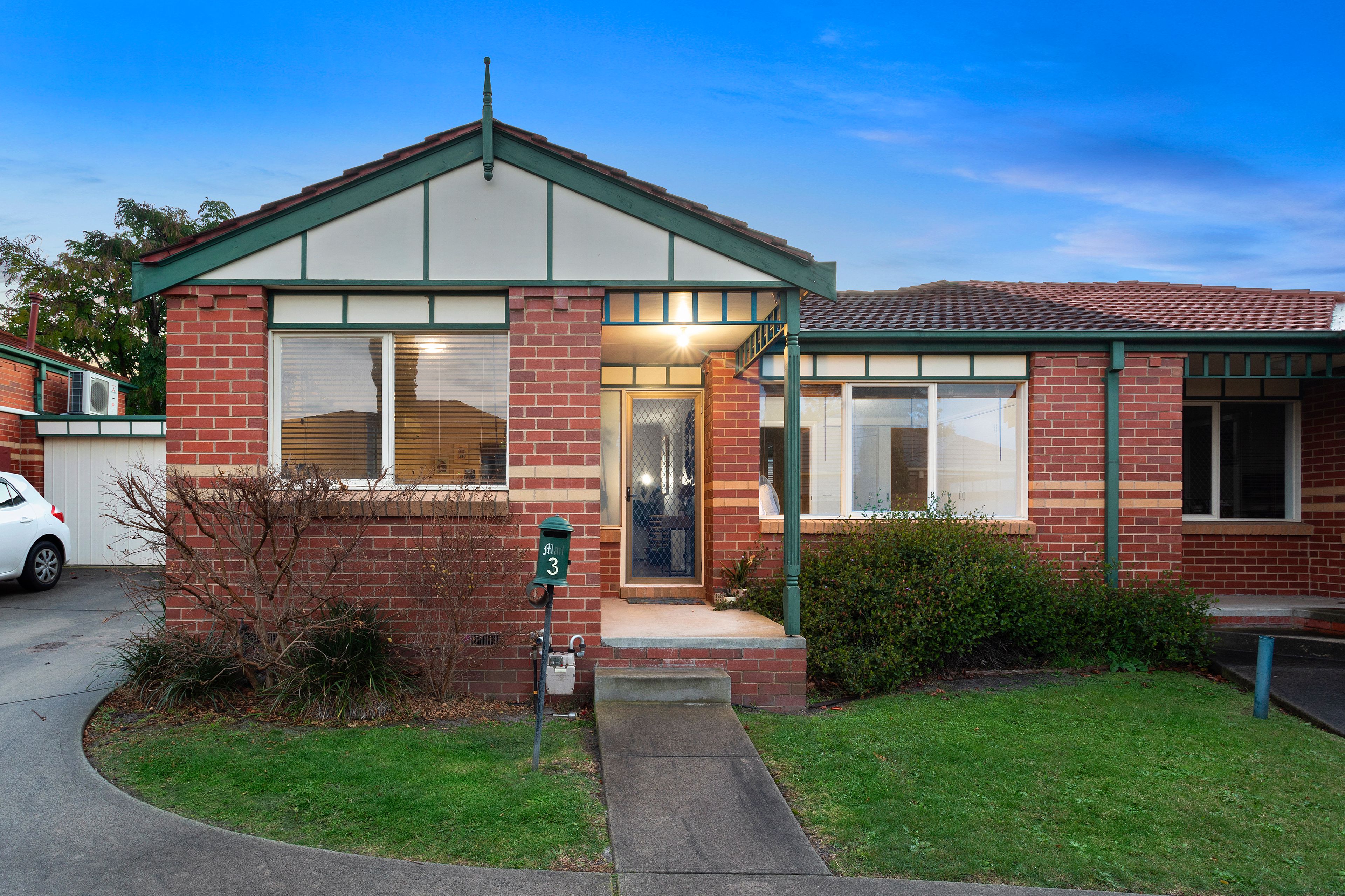 5 Sunray Avenue, Cheltenham VIC 3192