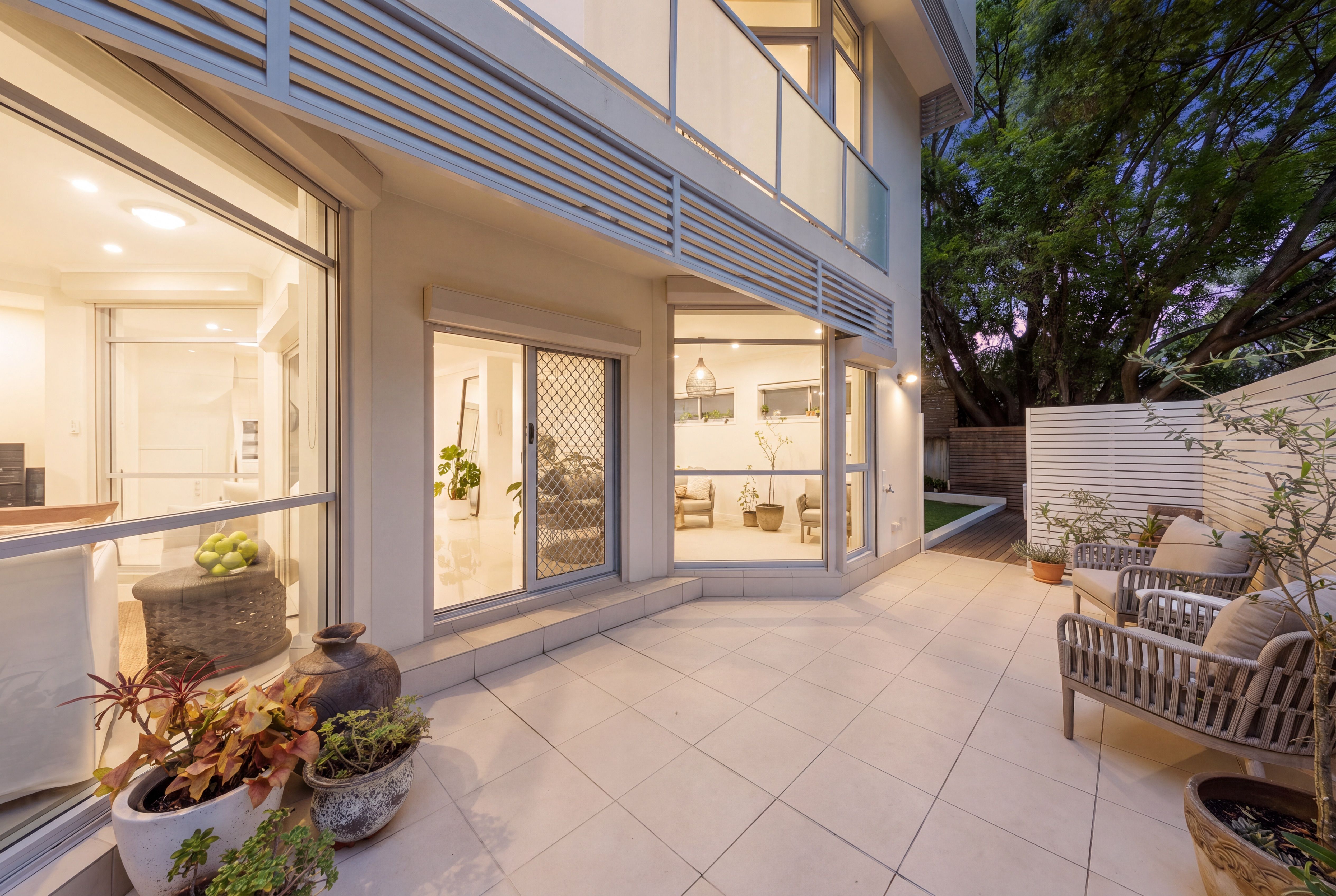 5/2 Fiddens Wharf Road — photo from Ray White Upper North Shore