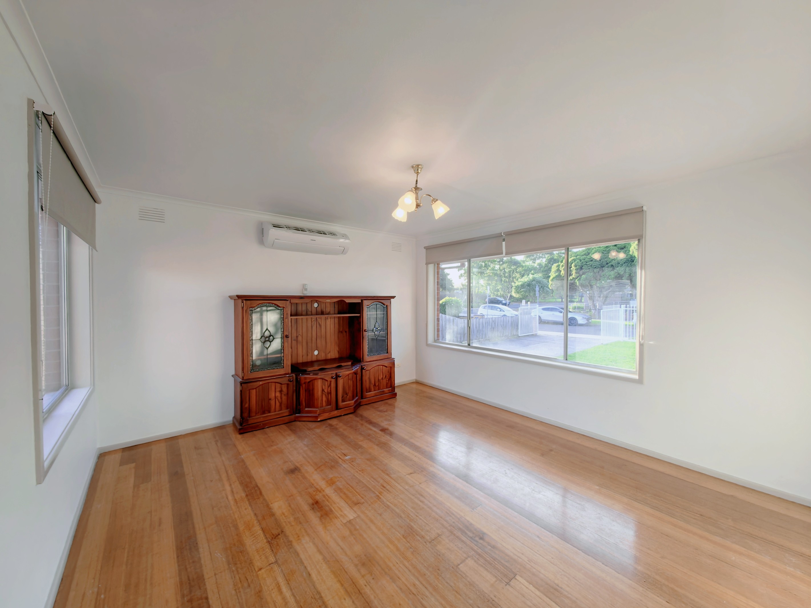16 Narrumburn Road, Clayton South, VIC 3169
