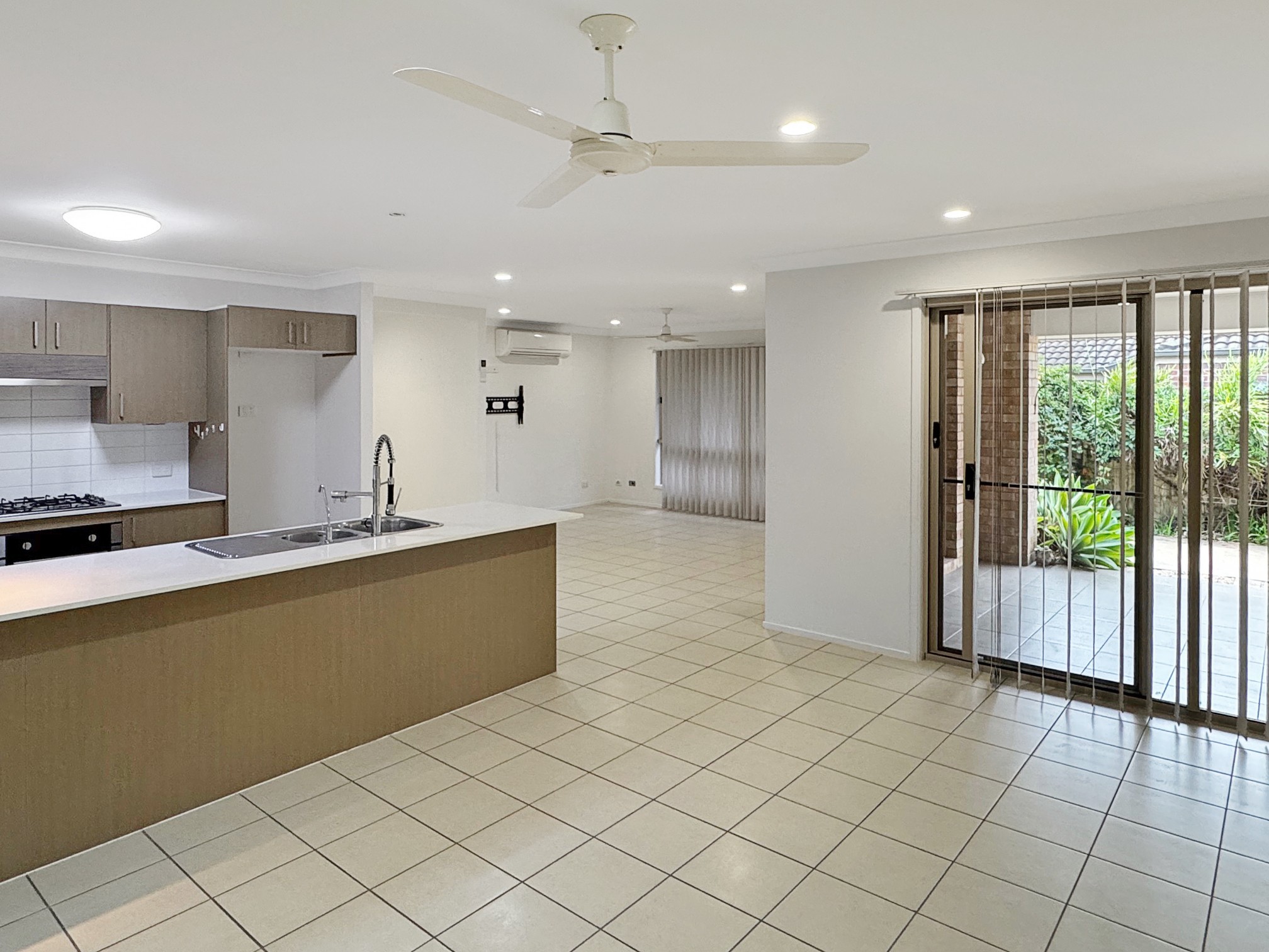 18 Santa Maria Avenue, Urraween, QLD 4655