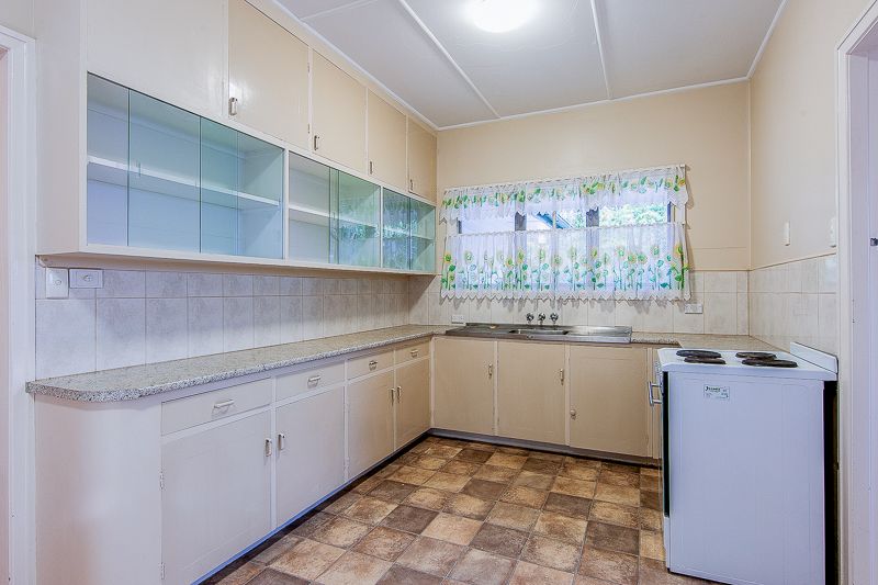 142 Laura Street, Tarragindi, QLD 4121
