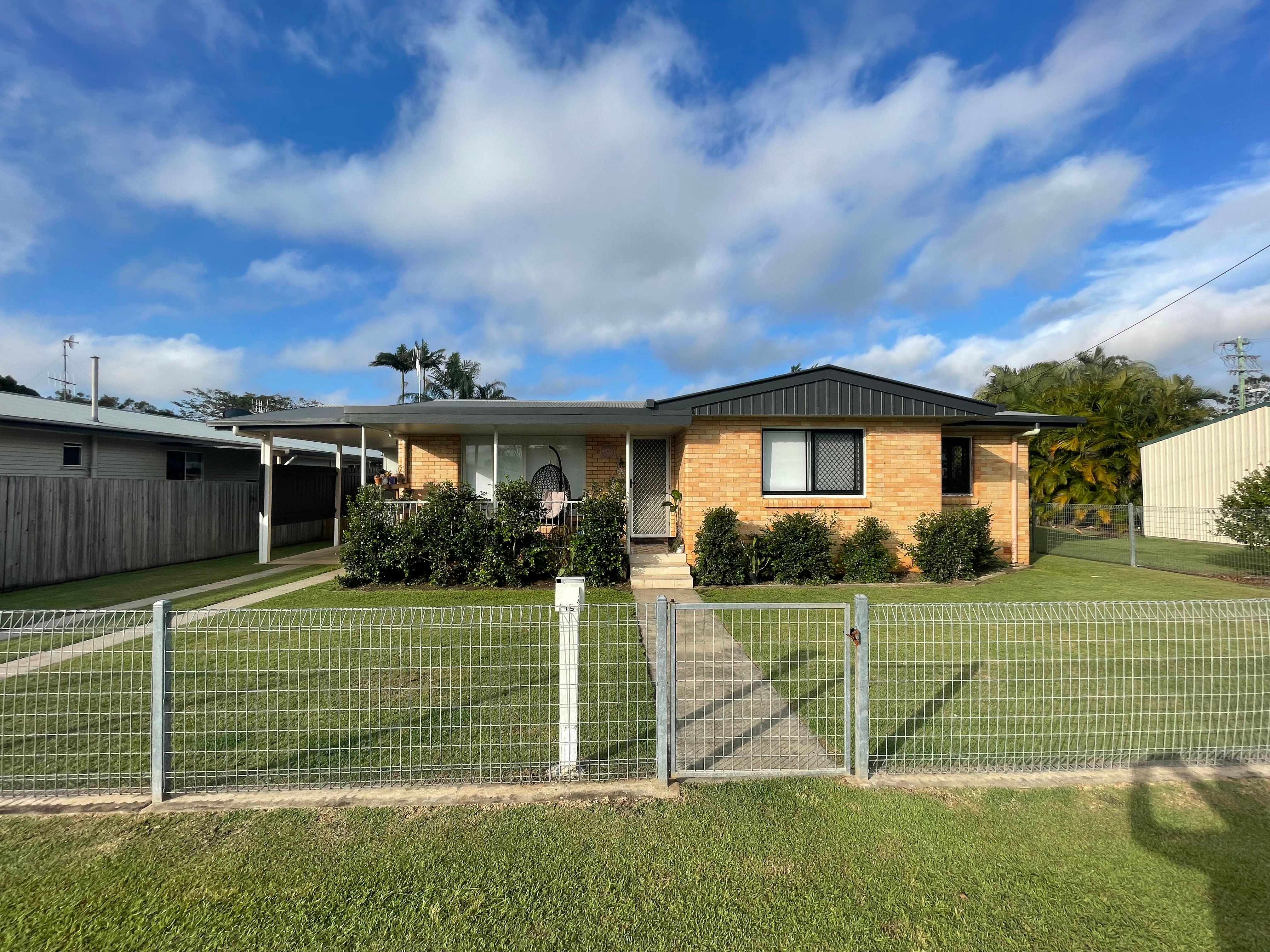 15 Auer Street, Kepnock QLD 4670