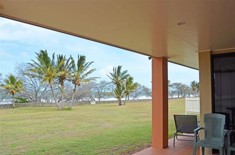 2 Chantelle Circuit, Coral Cove, QLD 4670