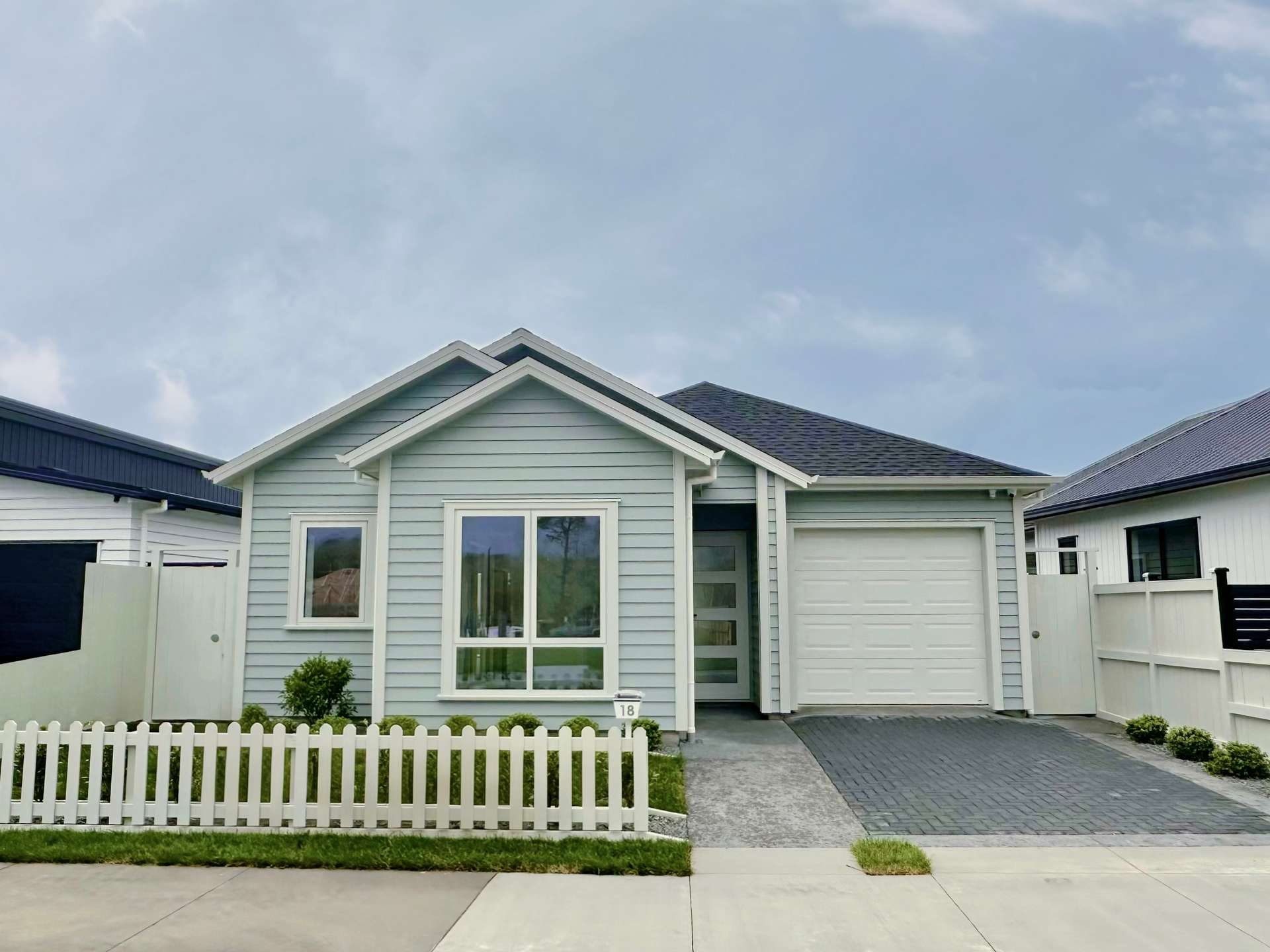 18 Tipu Crescent photo 0