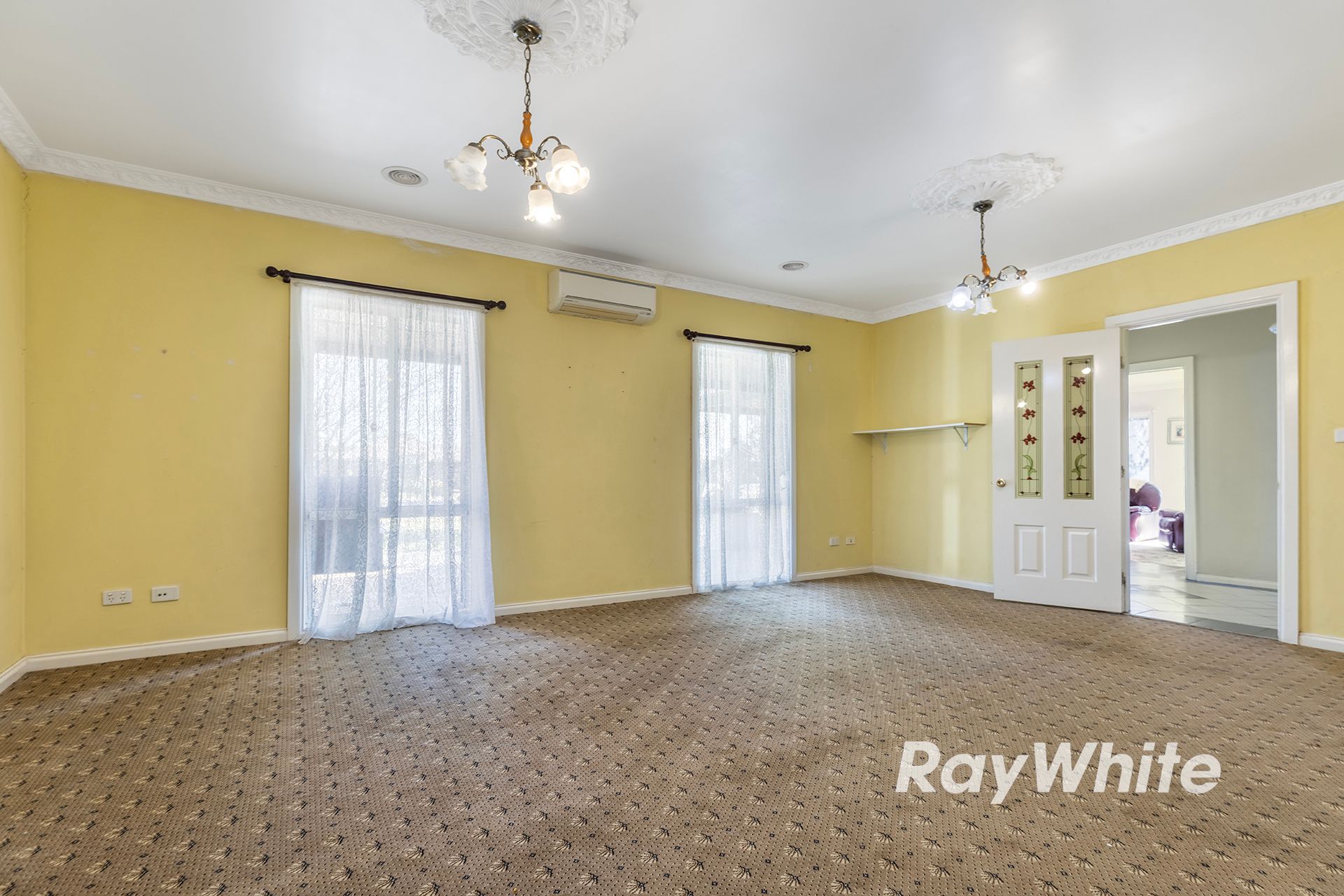 1 Winbi Avenue — photo 6 of 27
