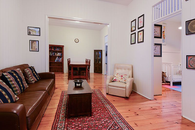 27 Gordon Street, Hendra, QLD 4011