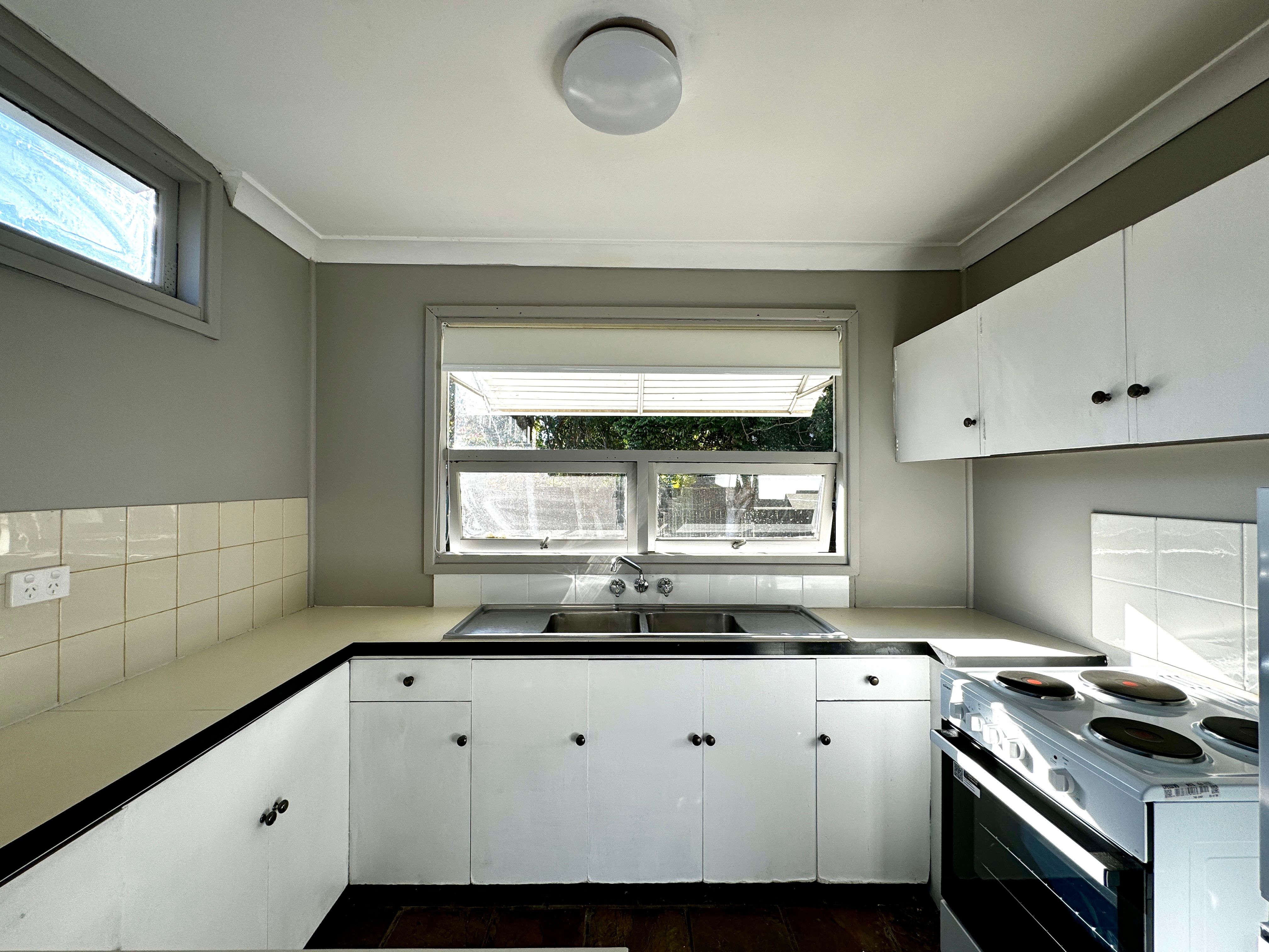 5 Yoorala Road, Yarrawonga Park, NSW 2264