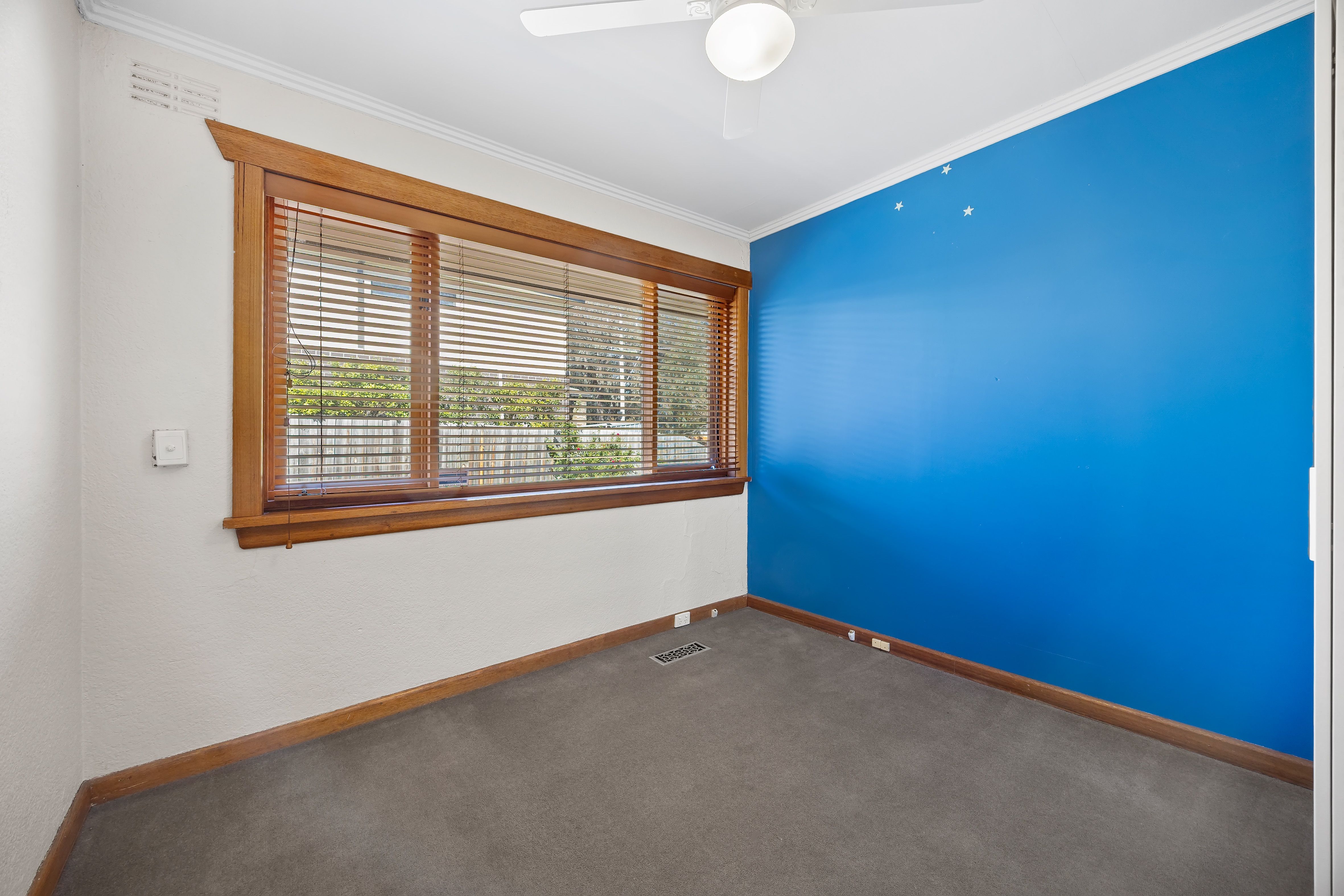 10 Carwarp Street — photo 12 of 18