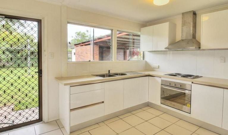 4 Longridge Street, Macgregor, QLD 4109