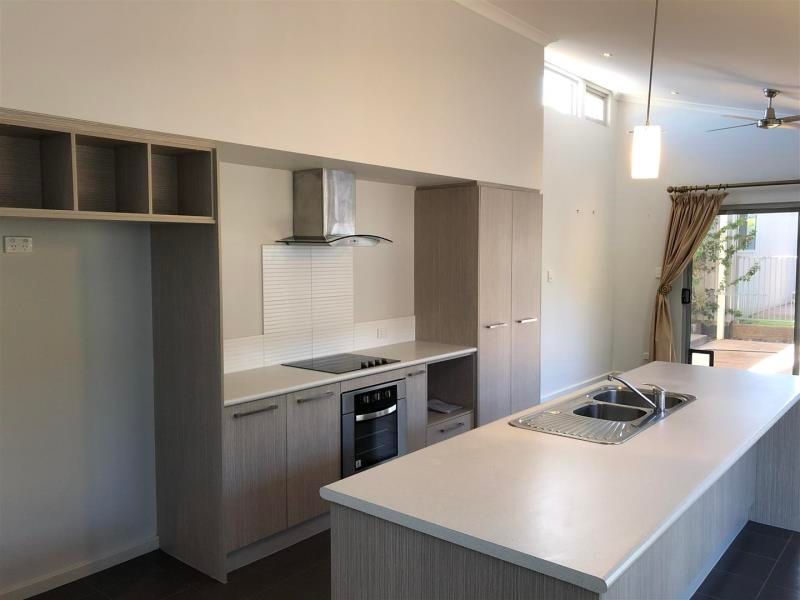 35 Bajamalu Drive, Baynton, WA 6714