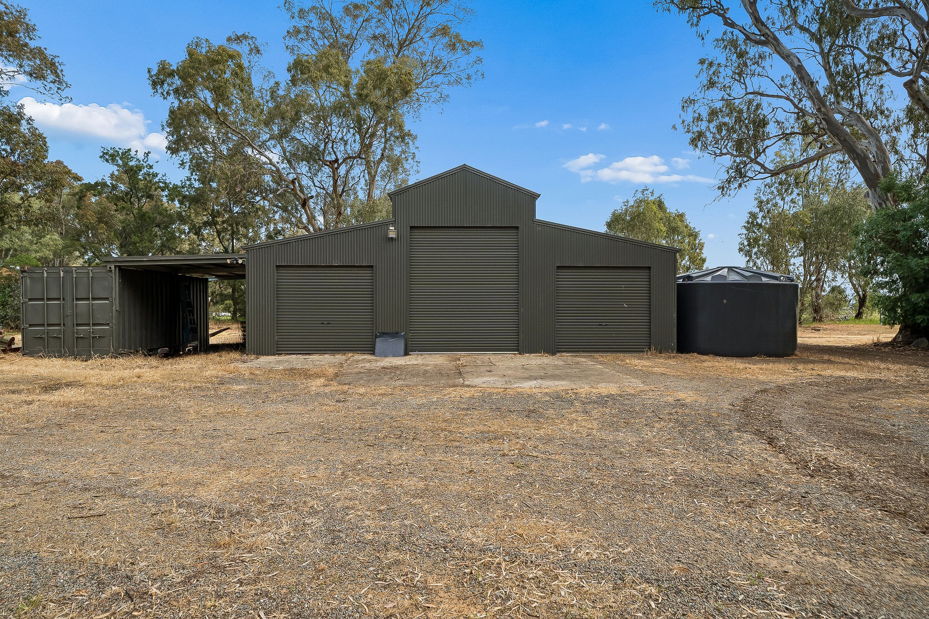 6643 Goulburn Valley Highway — photo 14 of 25
