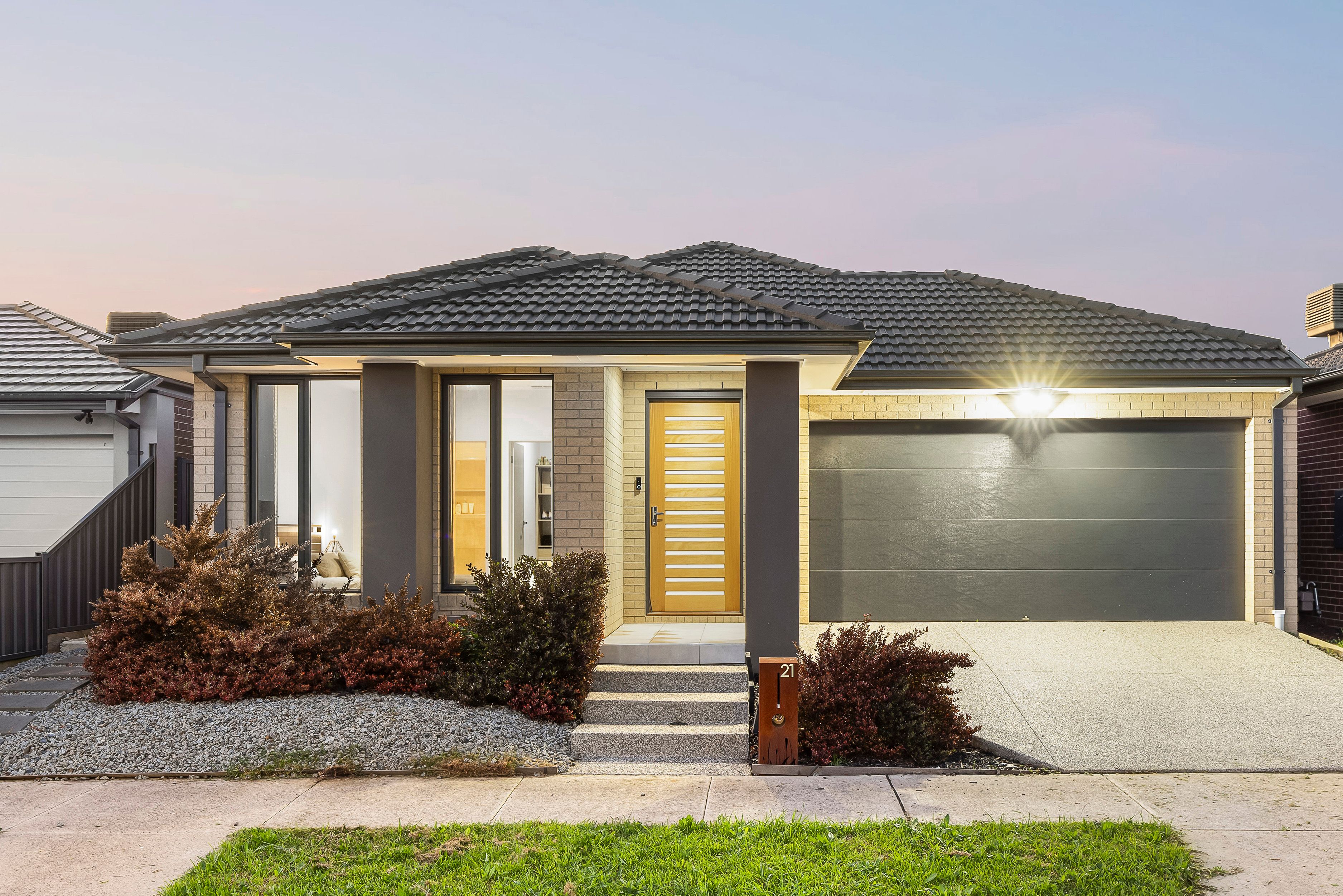 21 Tucholsky Drive — photo from Ray White Craigieburn