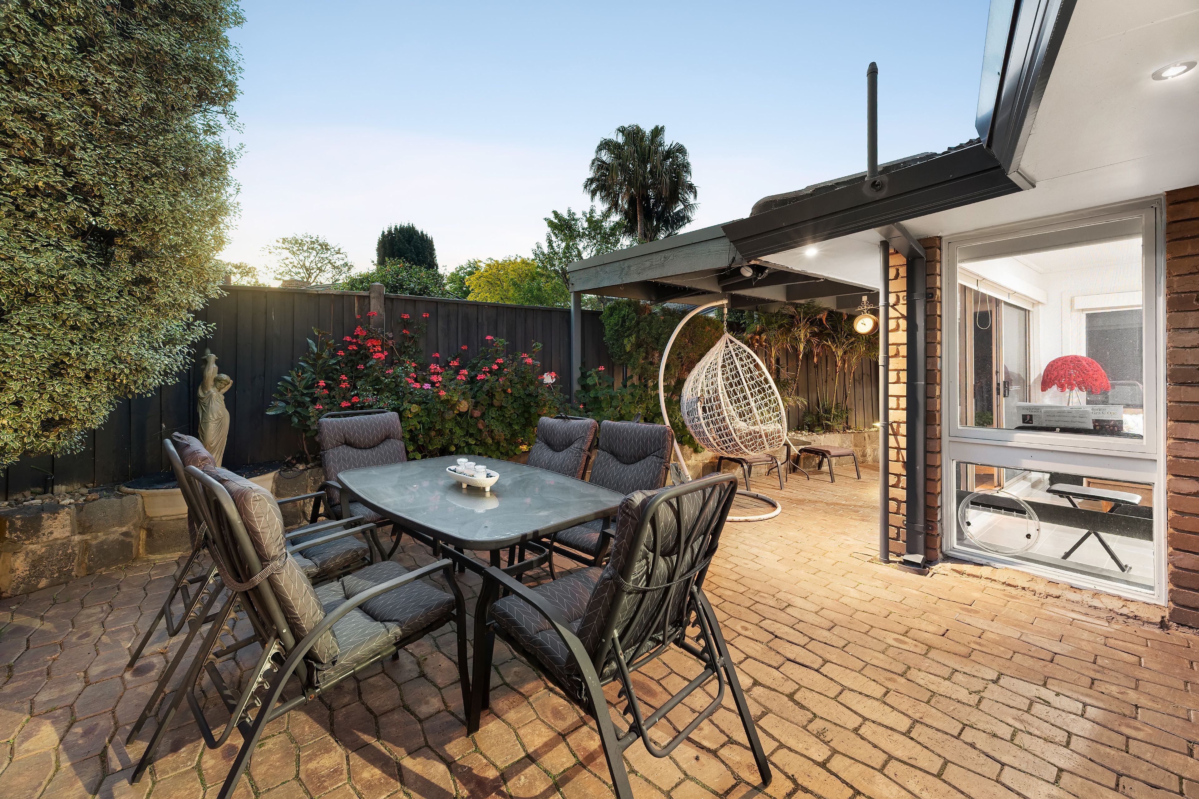 17 Terrigal Avenue — photo 10 of 11