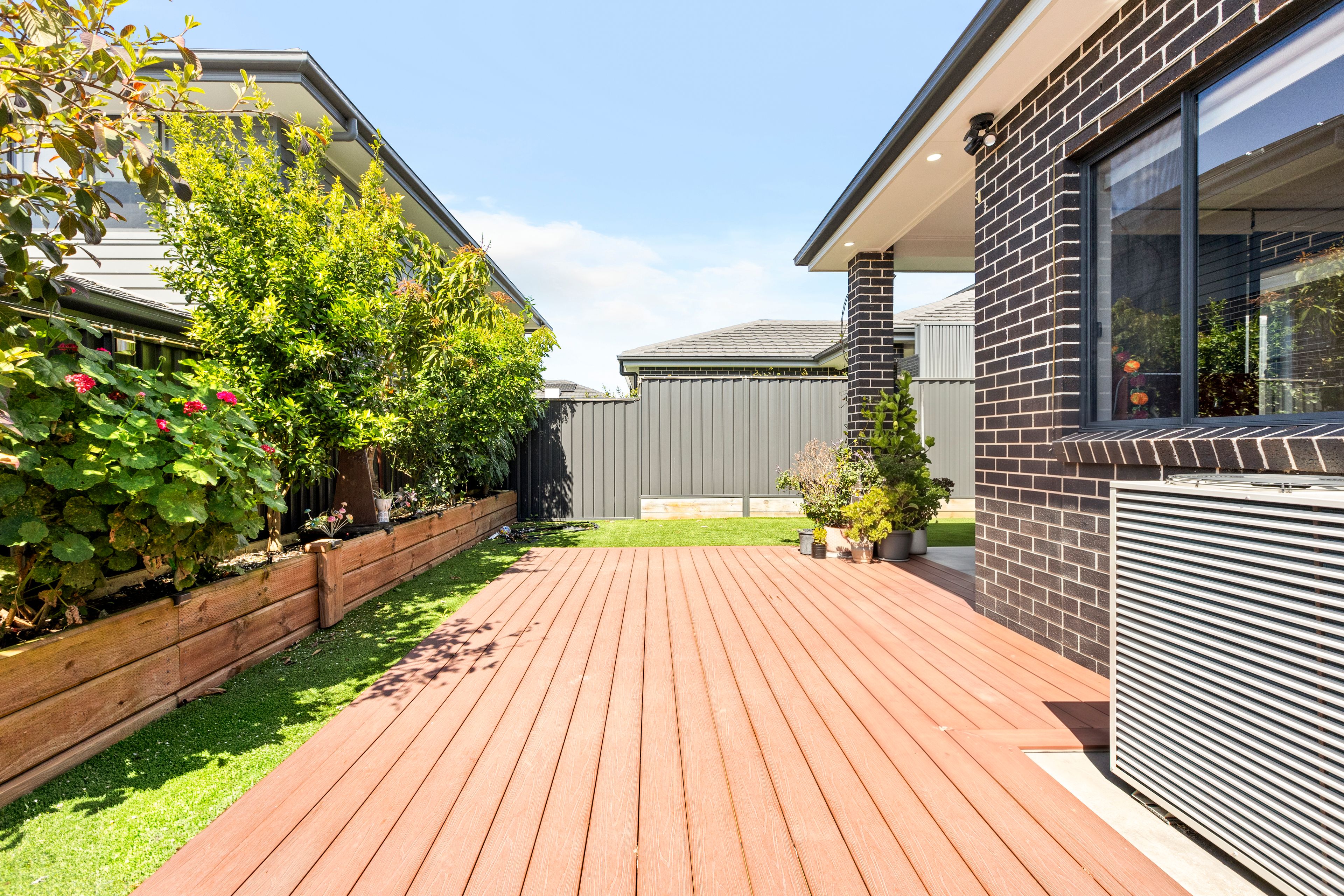 Modern, Sun Drenched Single Level Home in Quiet Family Friendly Pocket! — photo 10 of 15