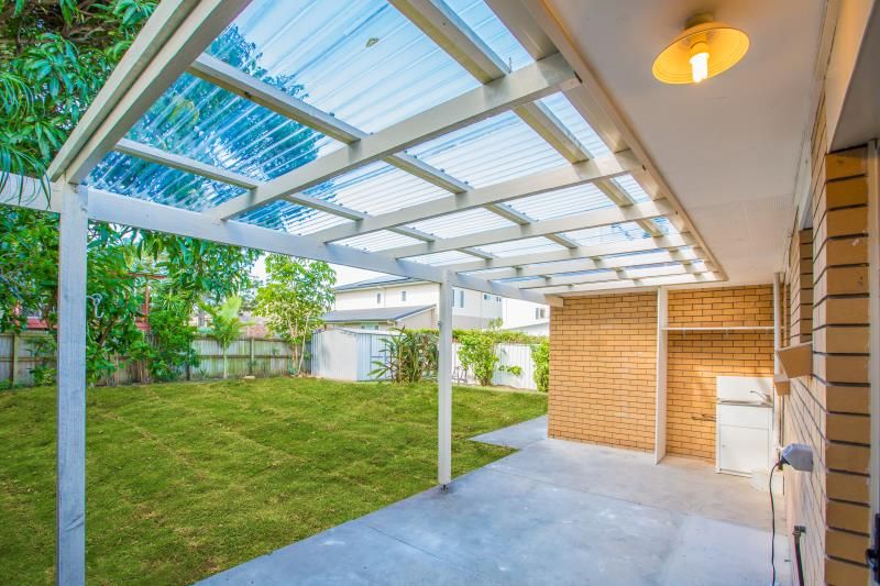 3 Rathbone Place, Labrador, QLD 4215