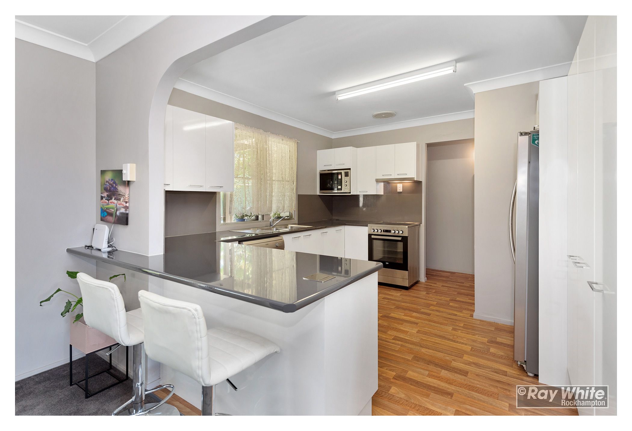 71 SHEEHY Street, Park Avenue QLD 4701