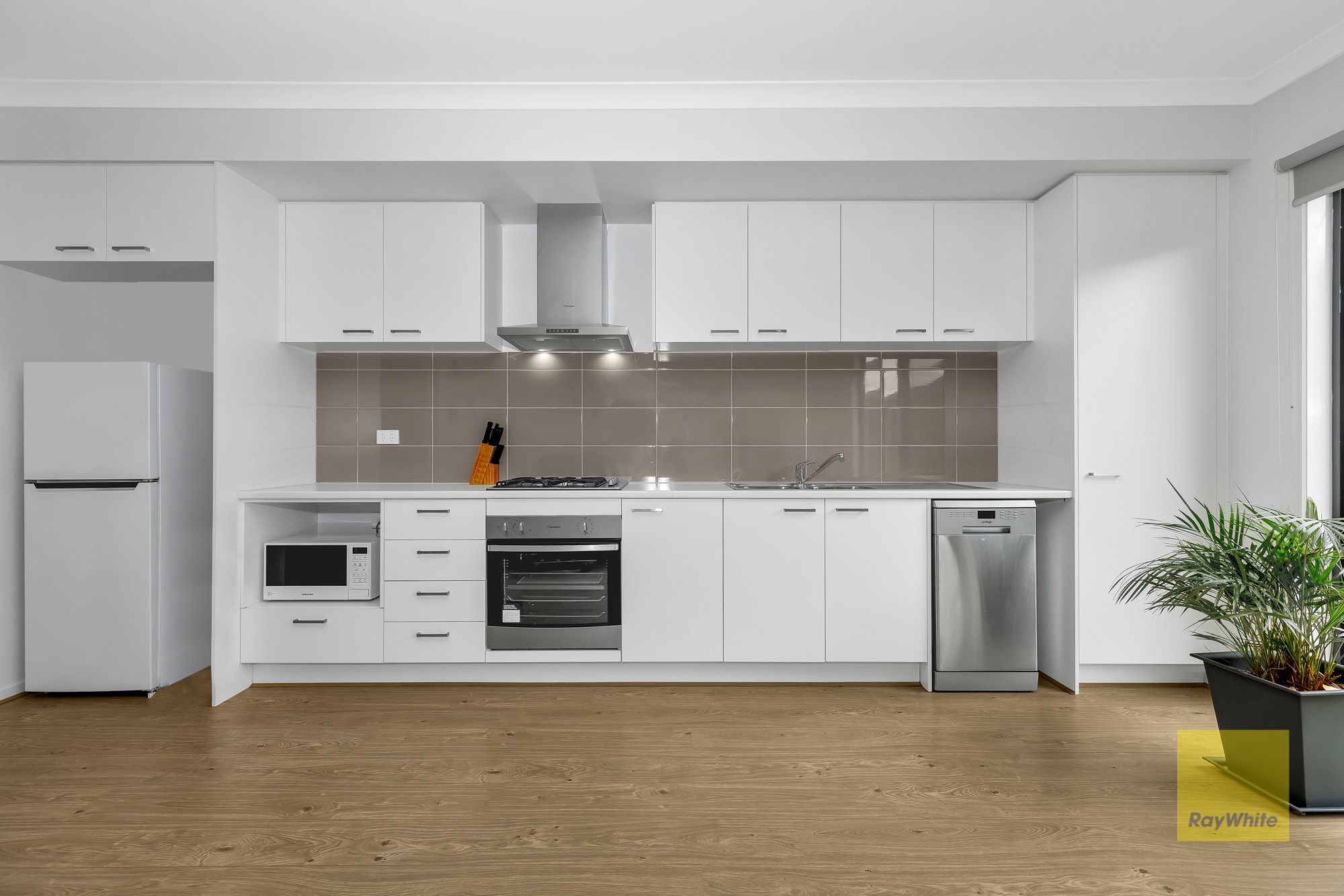 21 Charlwood Promenade, Werribee, VIC 3030