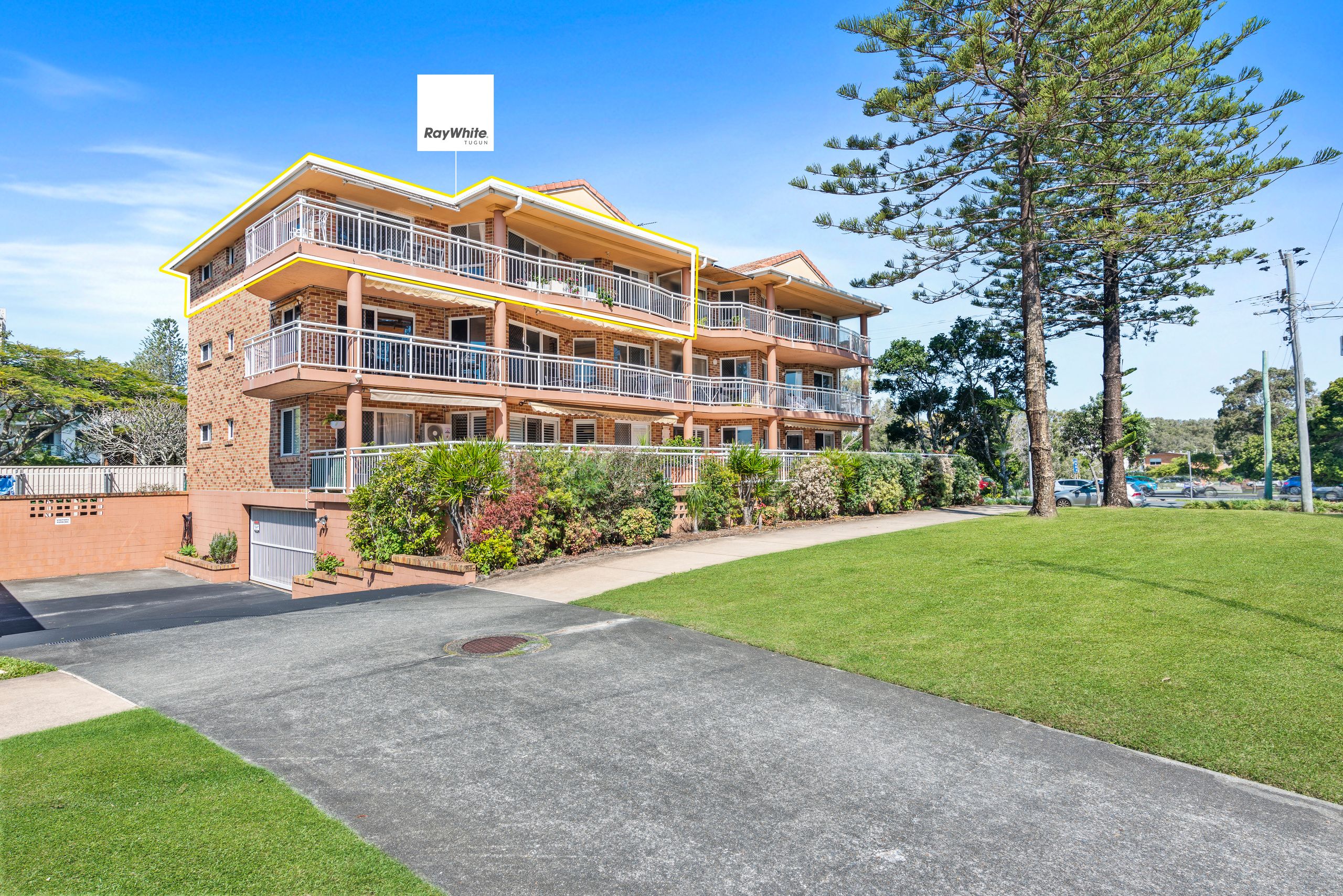 411 Golden Four Drive, Tugun QLD 4224