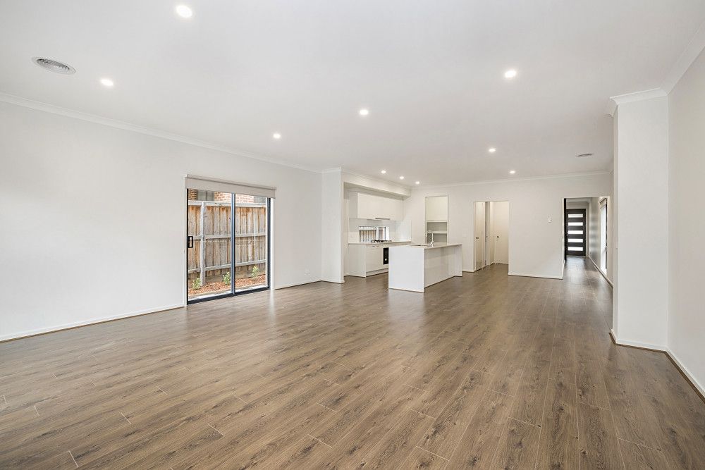 11 Eminence Way, Wantirna South, VIC 3152