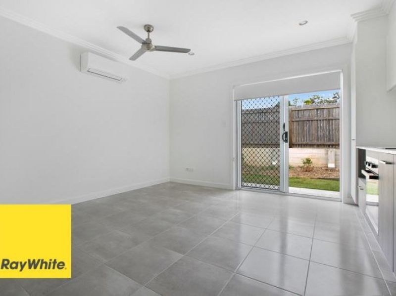 2/6 Waheed Street, Marsden, QLD 4132