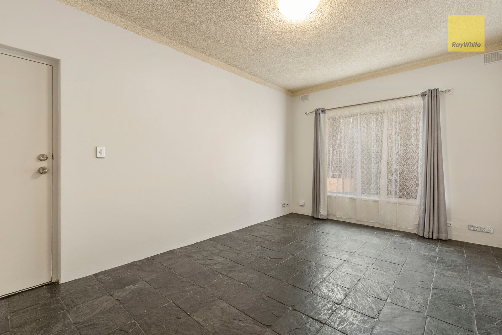 32/180-184 Seaview Road, Henley Beach South, SA 5022