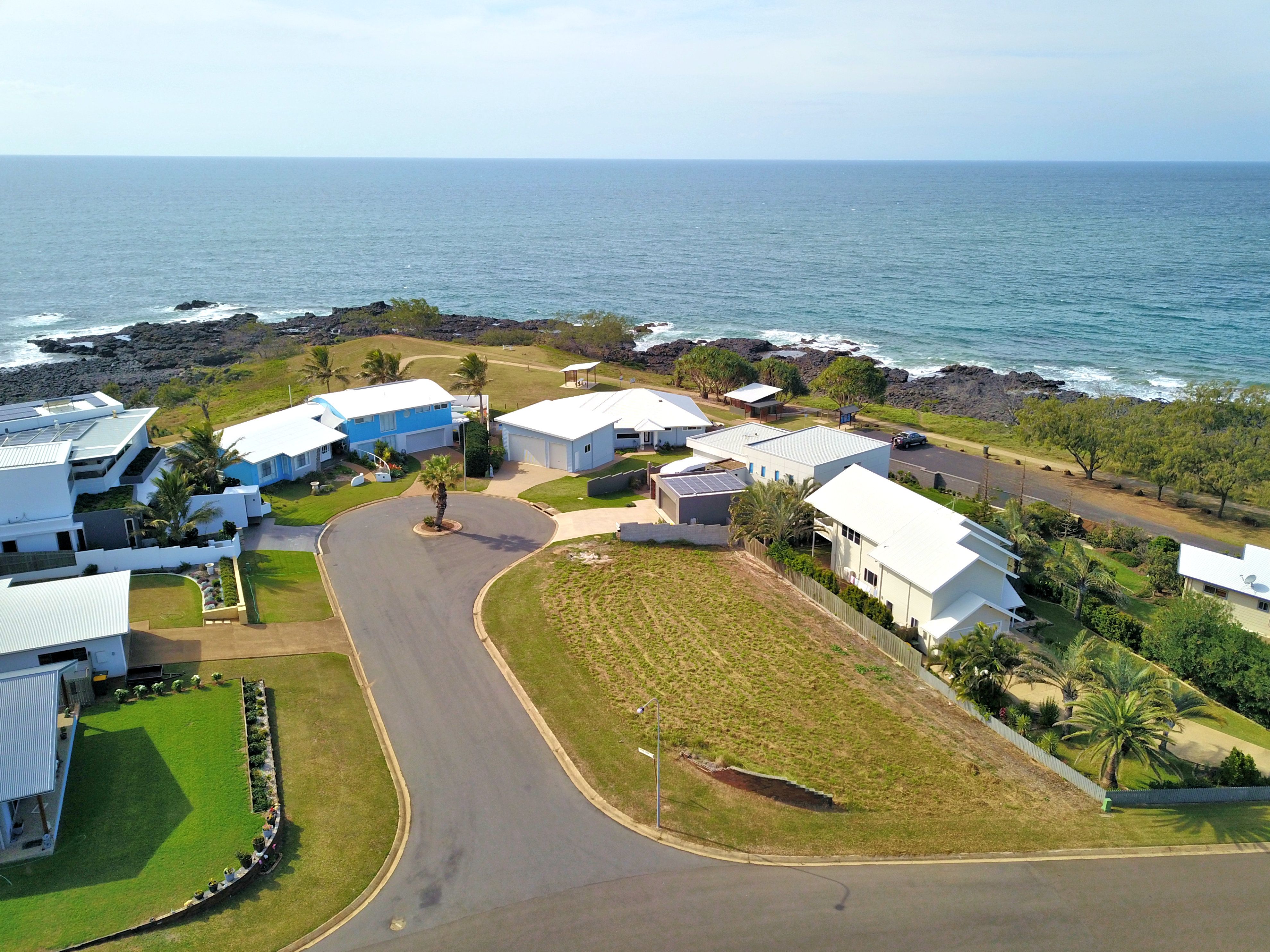 7 Arthur Brown Court, Coral Cove, QLD 4670