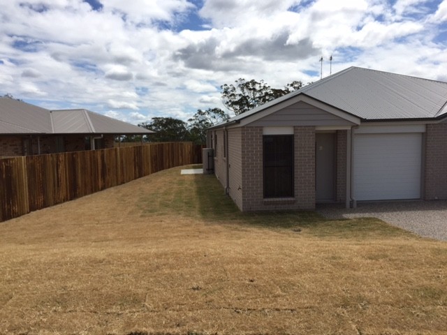 2/45 Sanctuary Drive, Cranley, QLD 4350