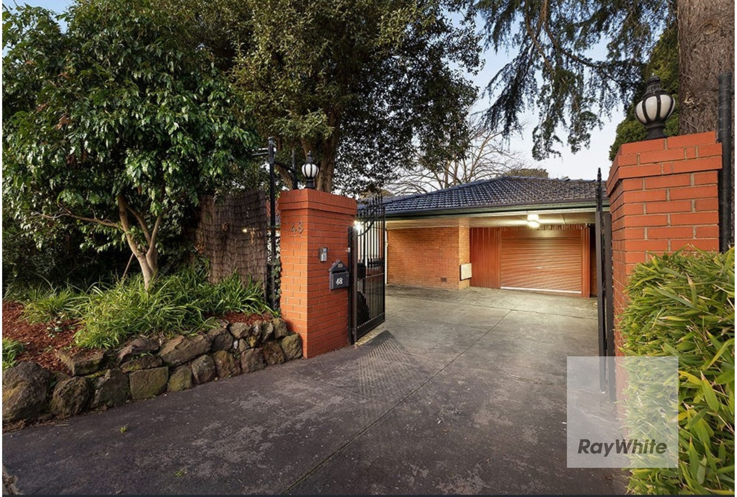 48 Burke Road North, Ivanhoe East, VIC 3079
