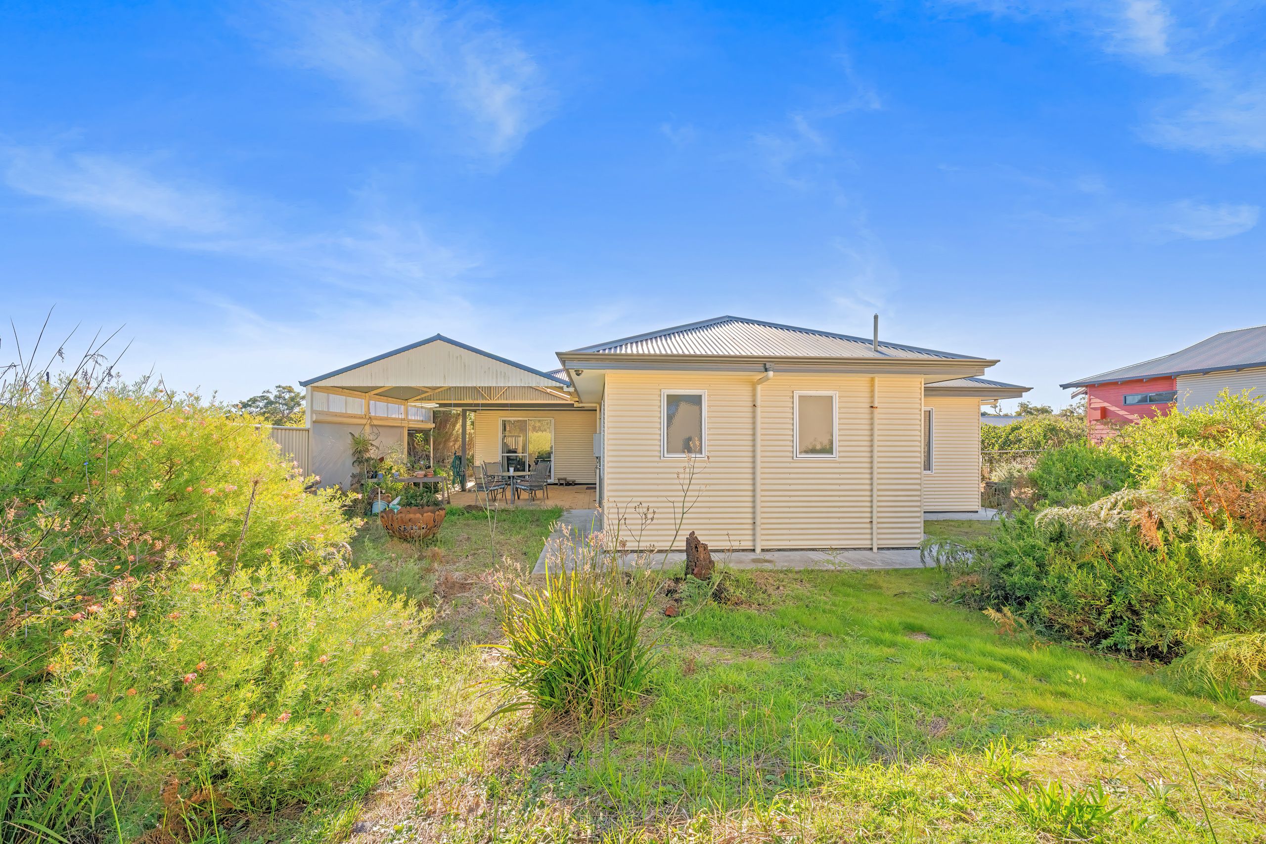 2 Merlot Street — photo 13 of 18