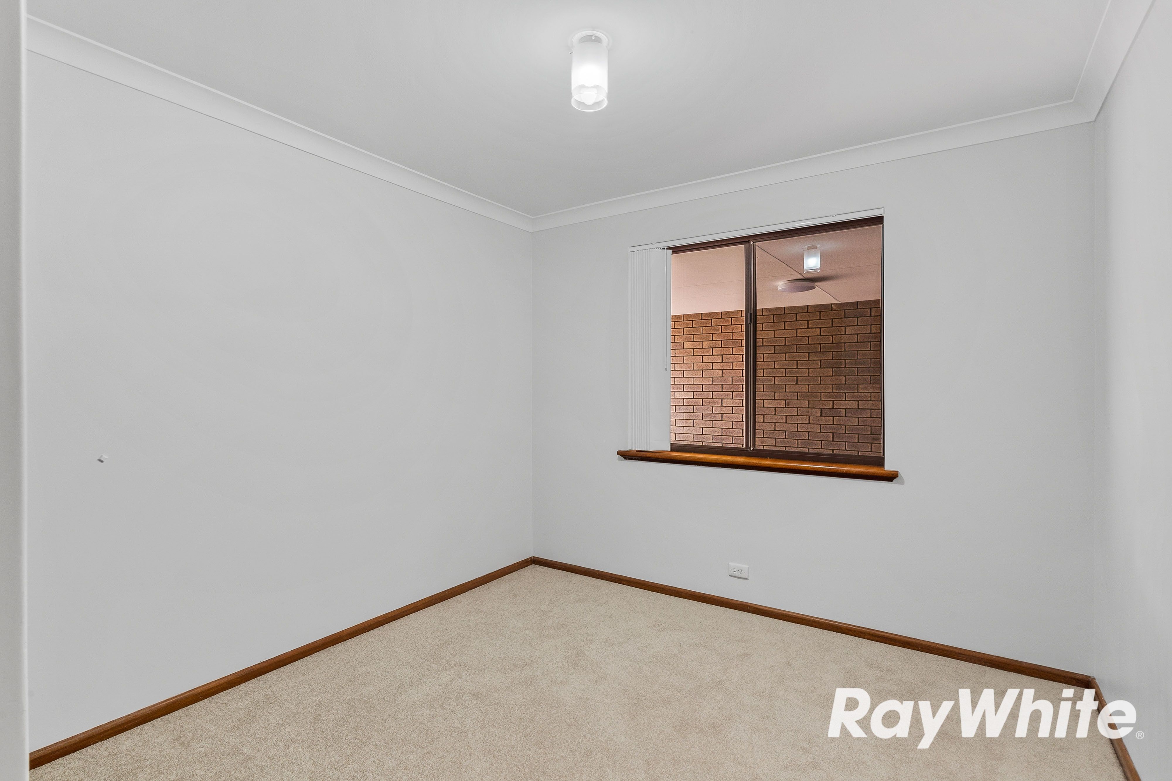 8A Cathryn Street — photo 9 of 23