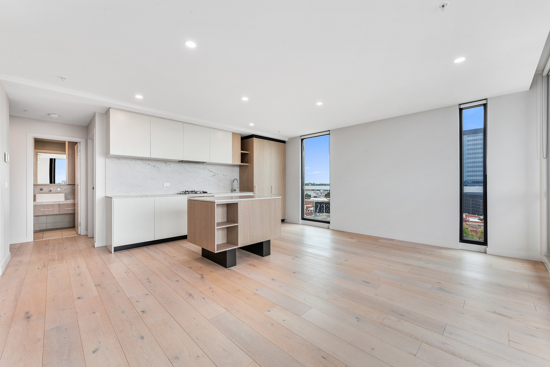 1002/999 Whitehorse Road, Box Hill, VIC 3128