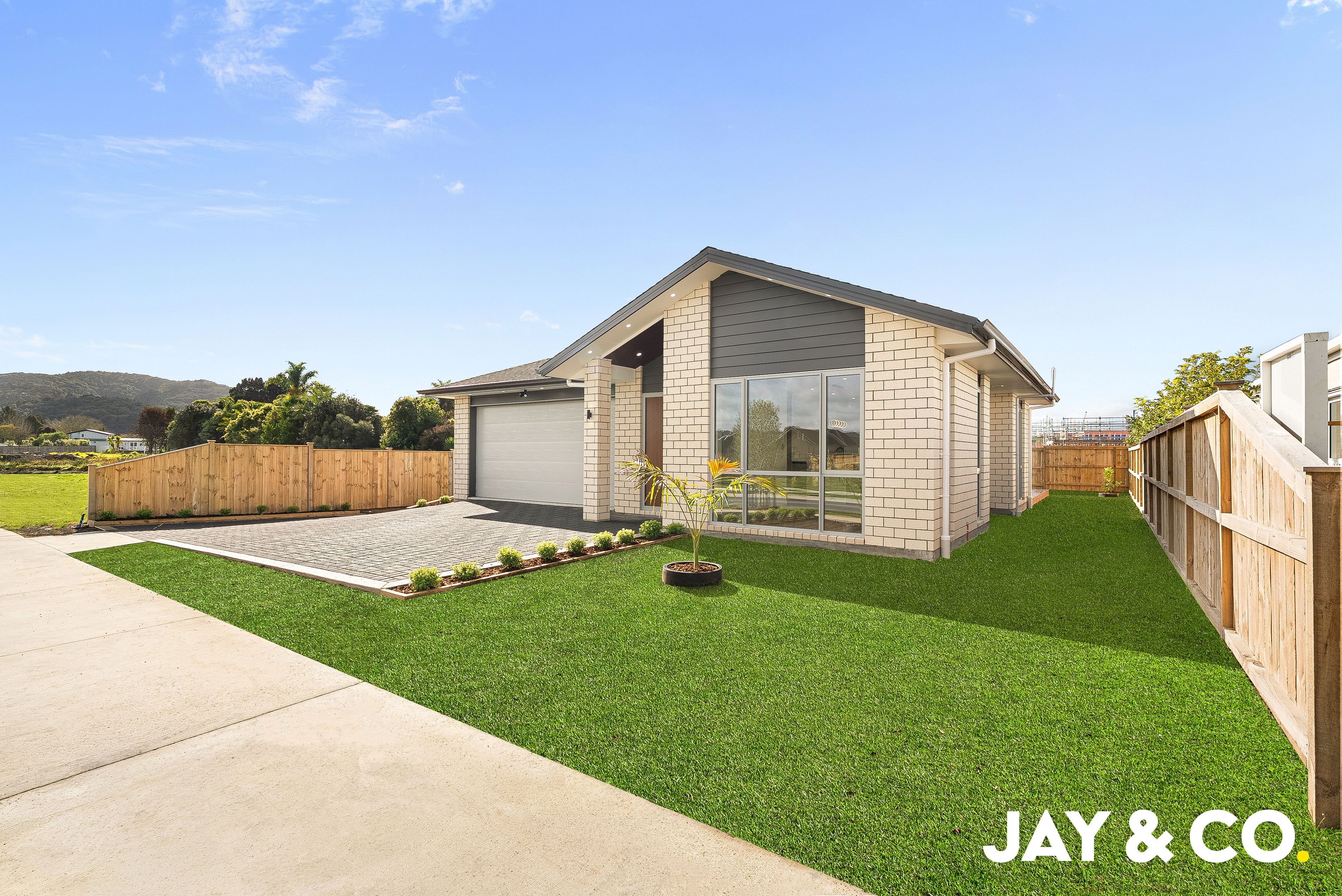 11 Acorn Parish Lane, Clevedon, Manukau City