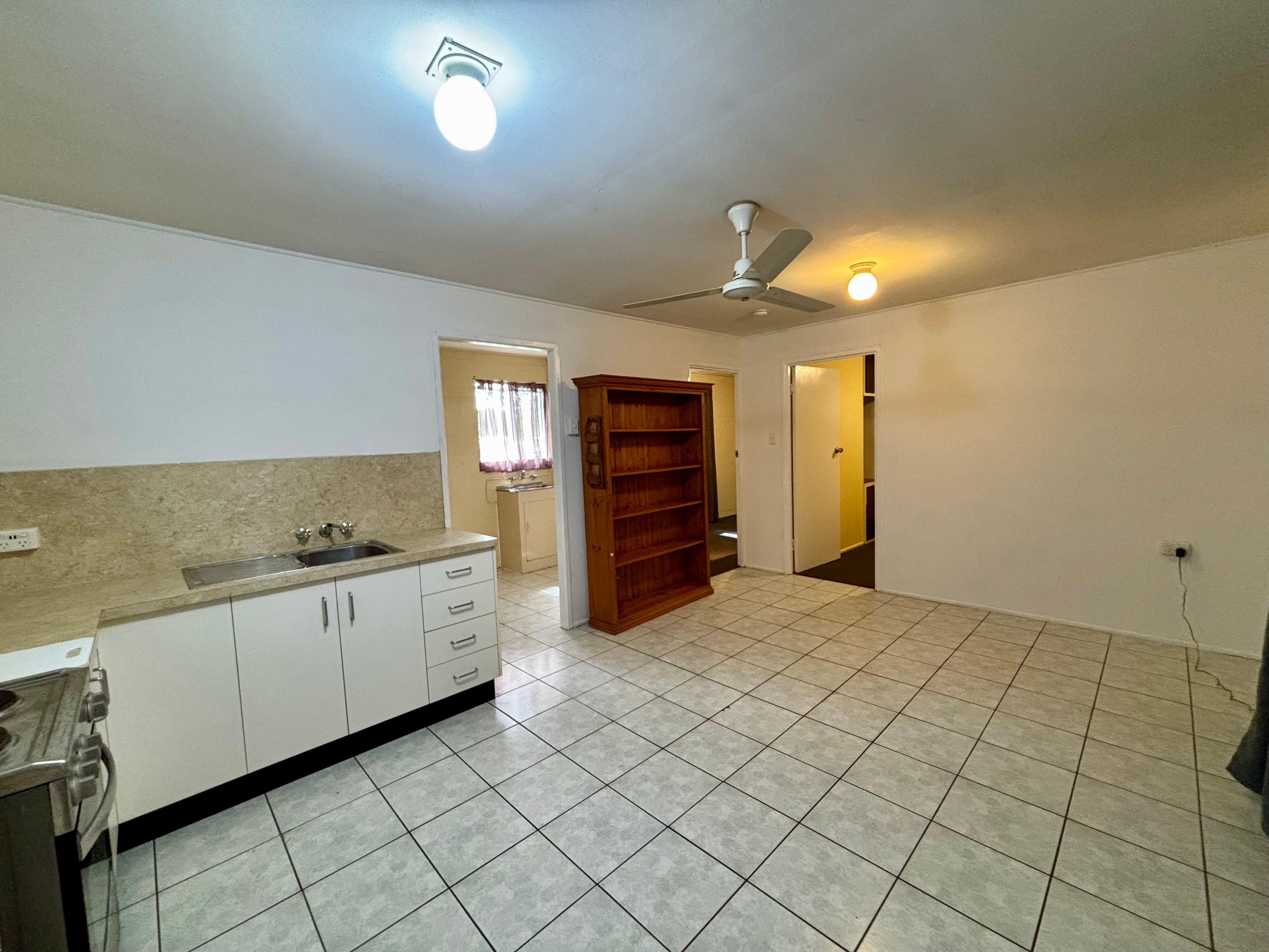 1/42 Range Road, Sarina, QLD 4737