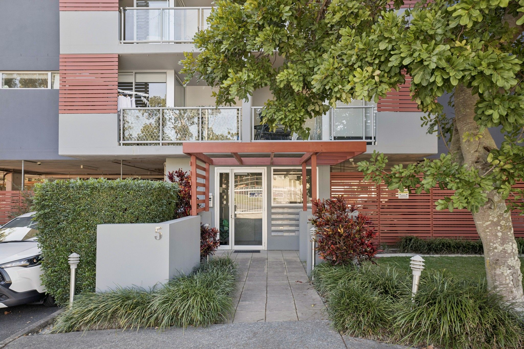 1/5 Carey Lane — photo 11 of 13