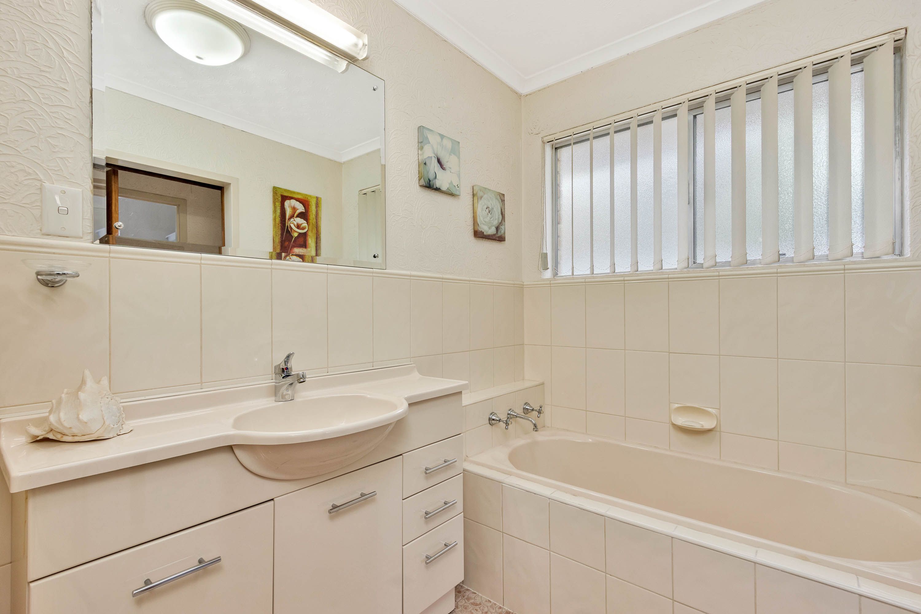 9 Copas Drive — photo 7 of 13