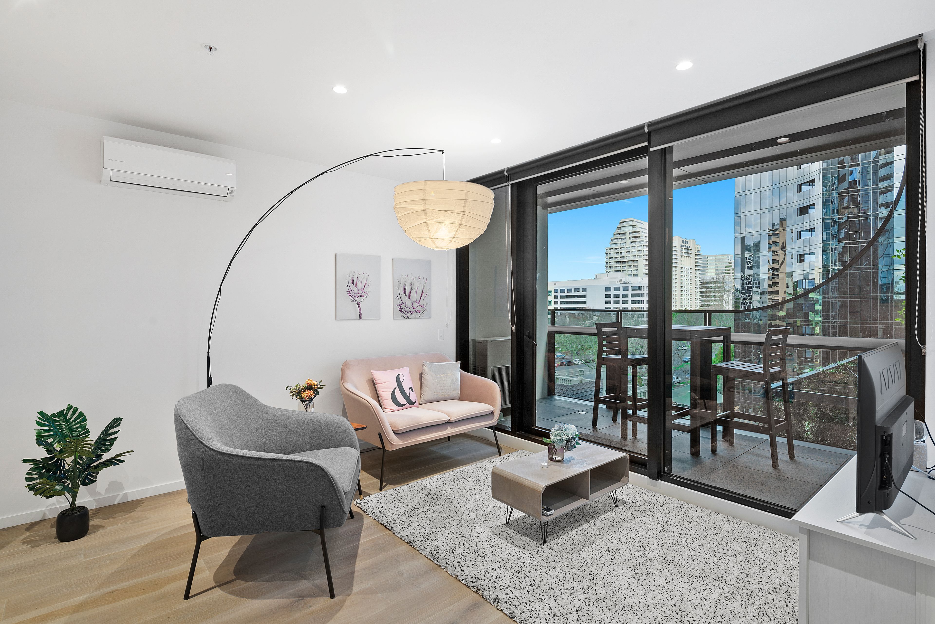 512/450 St Kilda Road, Melbourne, VIC 3004